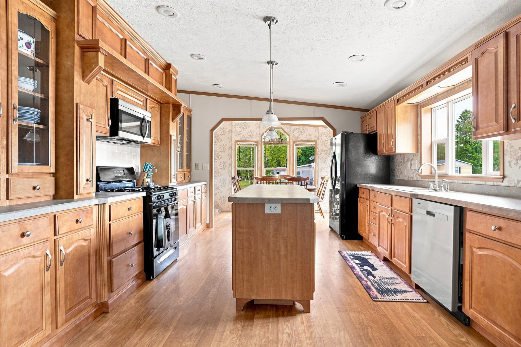 Mobile Home at 24 Park Drive, Rindge NH 03461, Rindge, photo 4 of 27
