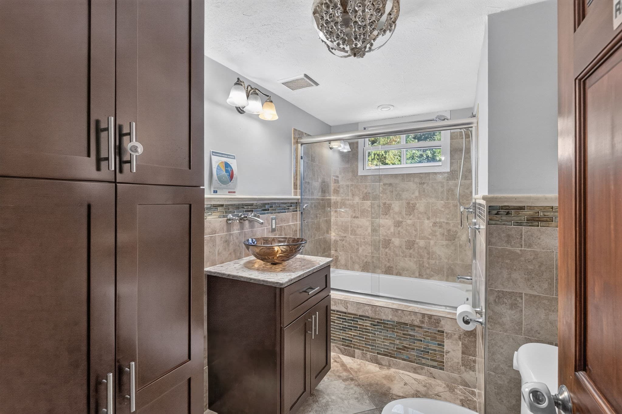 3 Family at 12 Montfern Ave, Revere MA 02151, Revere, photo 14 of 42
