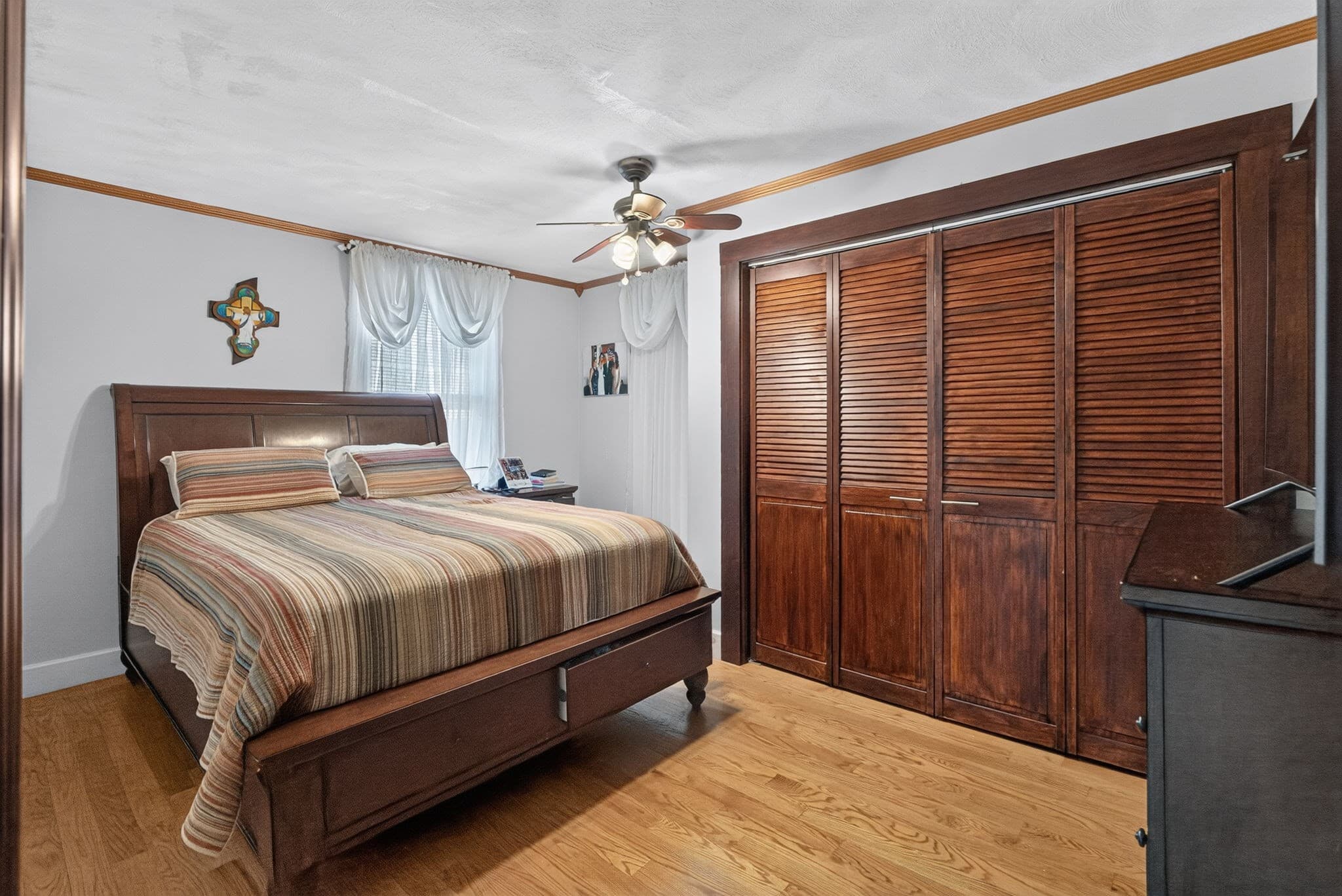 3 Family at 12 Montfern Ave, Revere MA 02151, Revere, photo 18 of 42