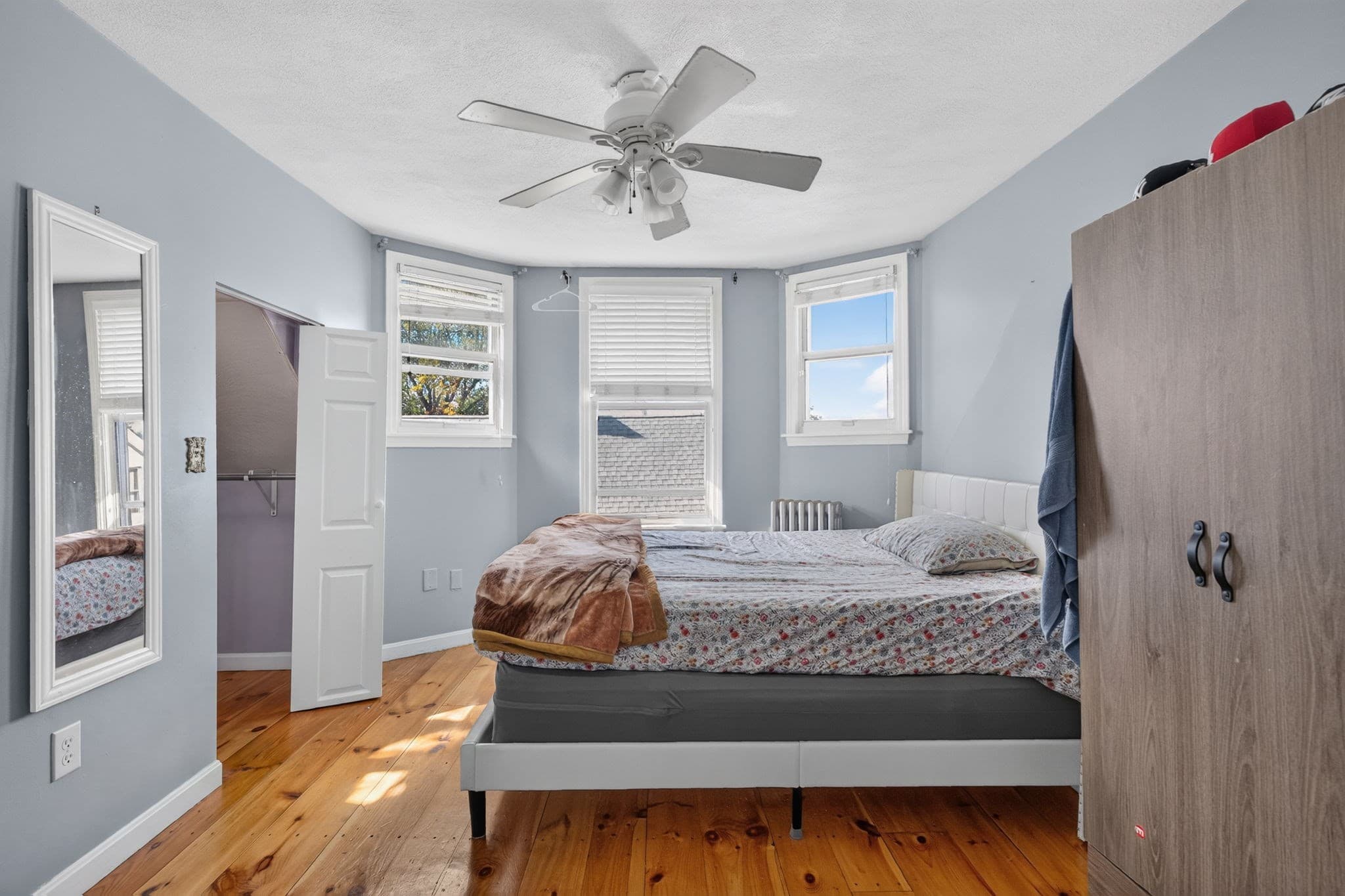 3 Family at 12 Montfern Ave, Revere MA 02151, Revere, photo 37 of 42