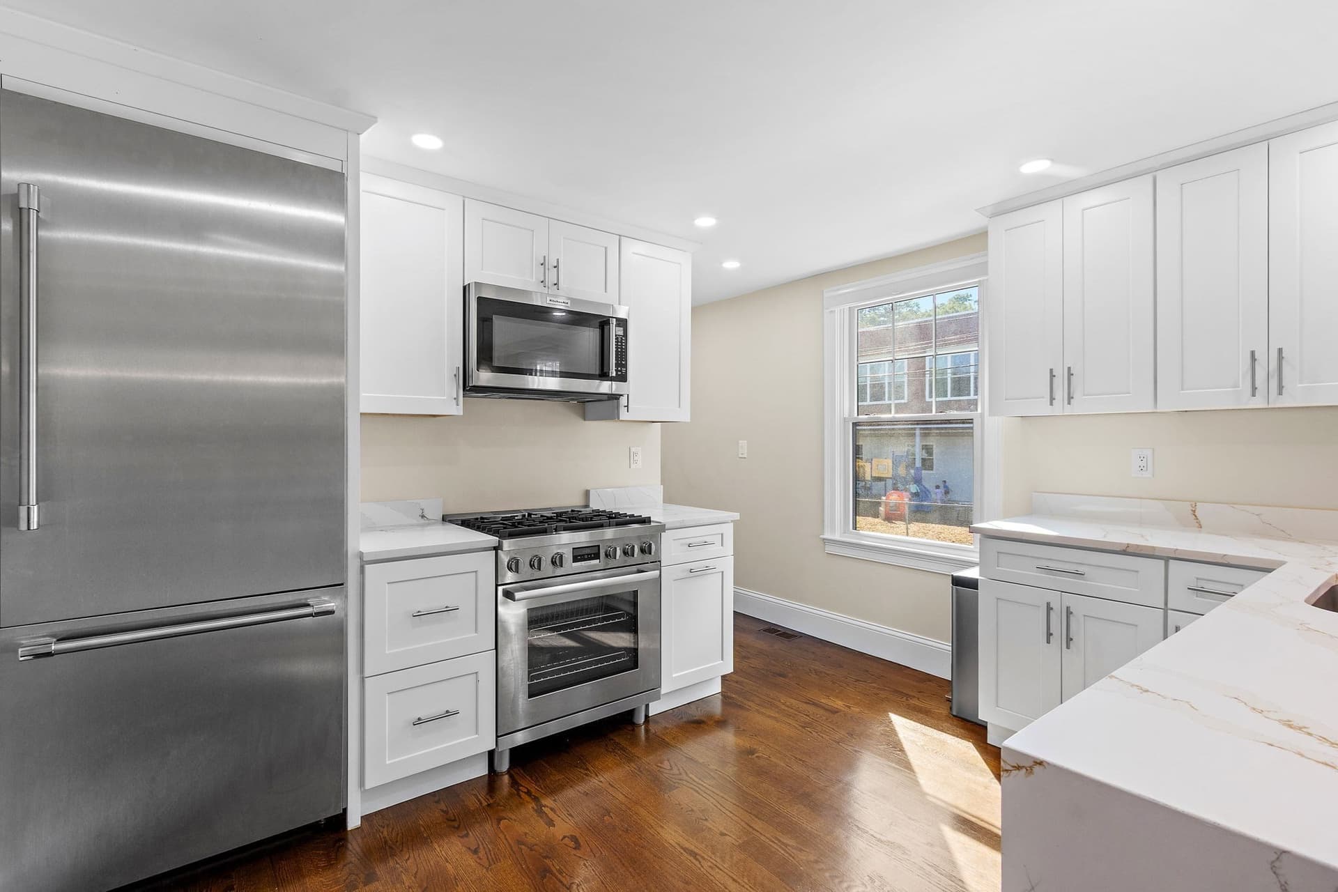 172-174 Blue Hill Ave # 174, Milton MA 02186