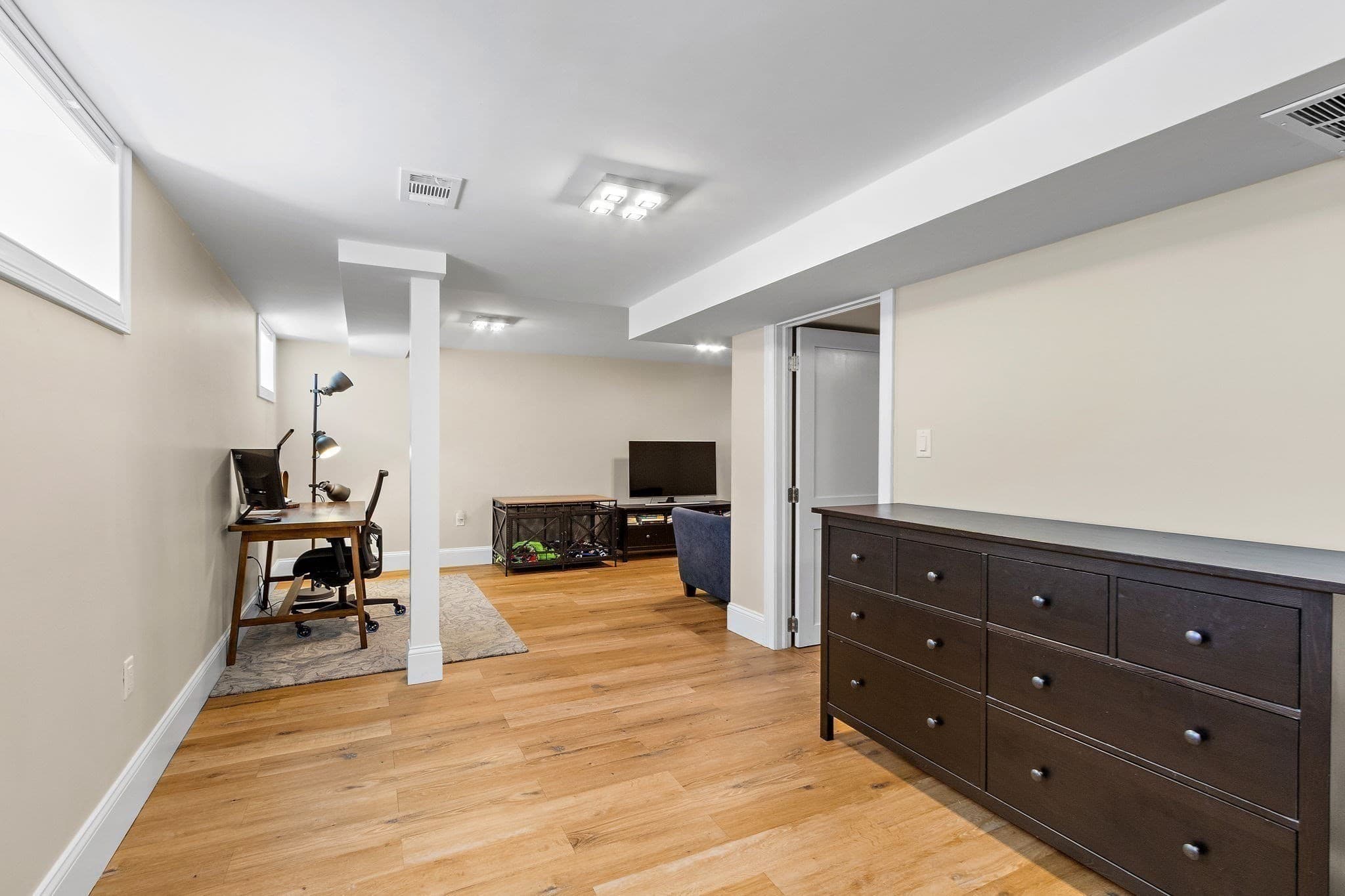 Condominium at 172-174 Blue Hill Ave # 174, Milton MA 02186, Milton, photo 9 of 30