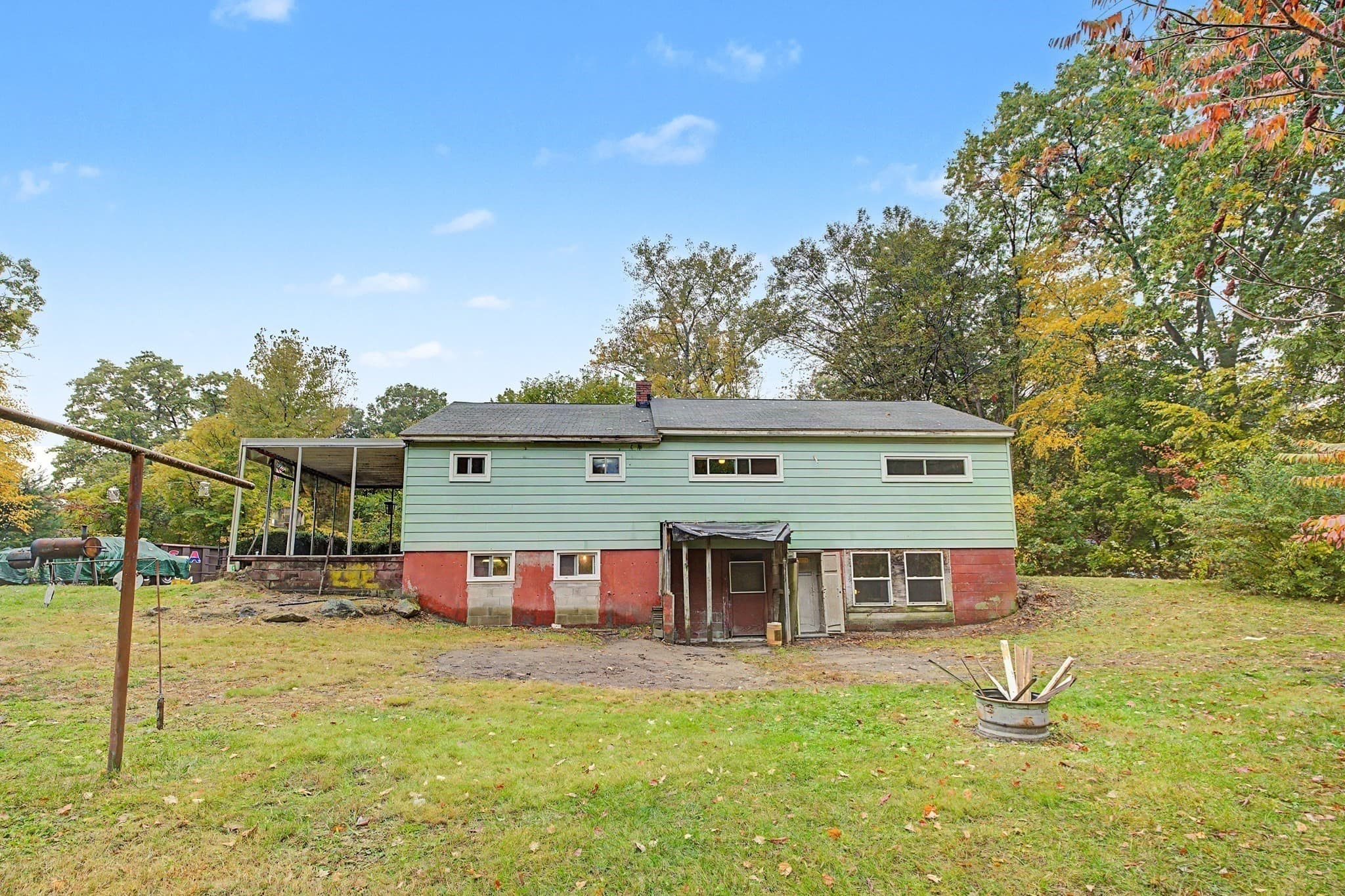 Single Family Residence at 63 Loudville Rd, Easthampton MA 01027, photo 6 of 34