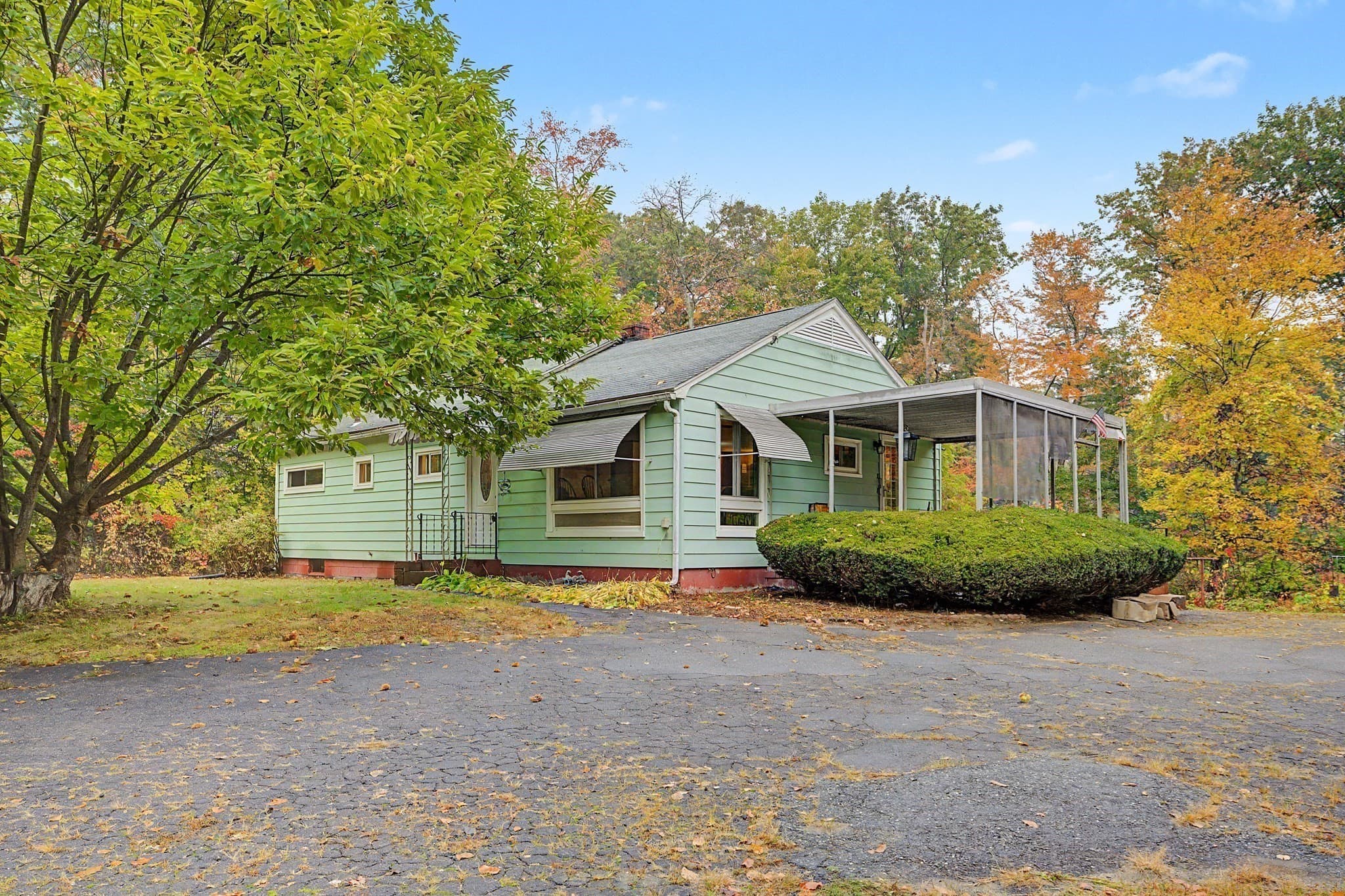 Single Family Residence at 63 Loudville Rd, Easthampton MA 01027, photo 3 of 34