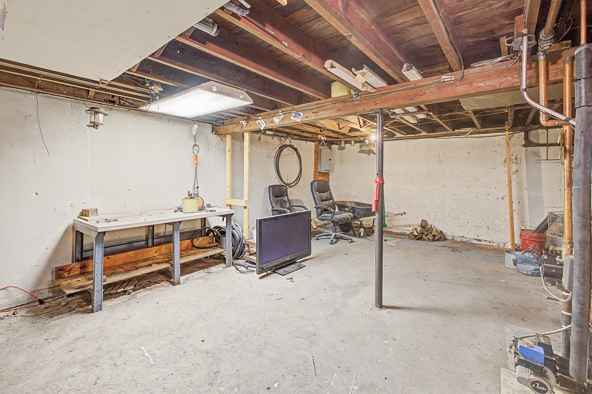 Single Family Residence at 63 Loudville Rd, Easthampton MA 01027, photo 33 of 34