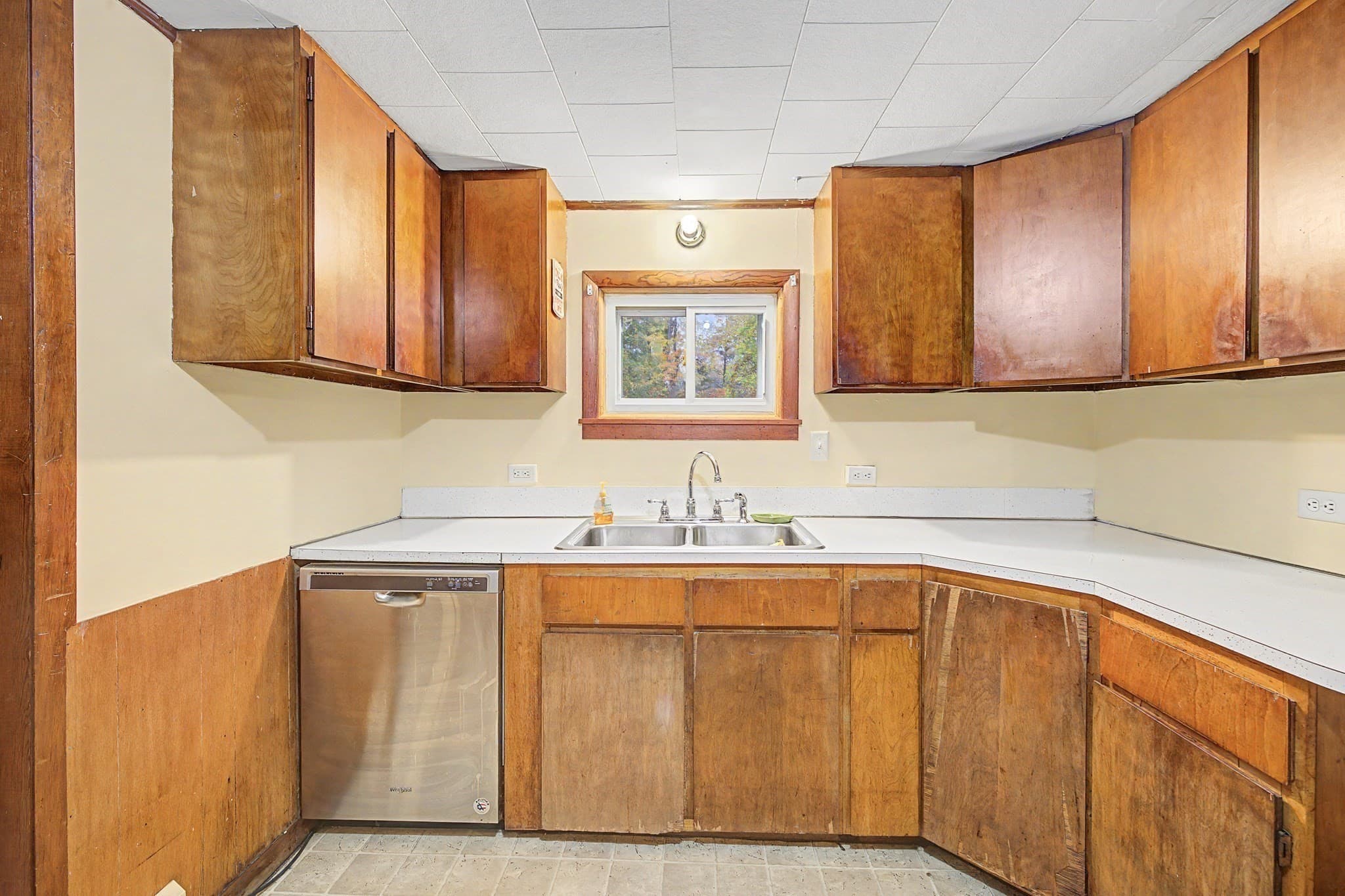 Single Family Residence at 63 Loudville Rd, Easthampton MA 01027, photo 11 of 34