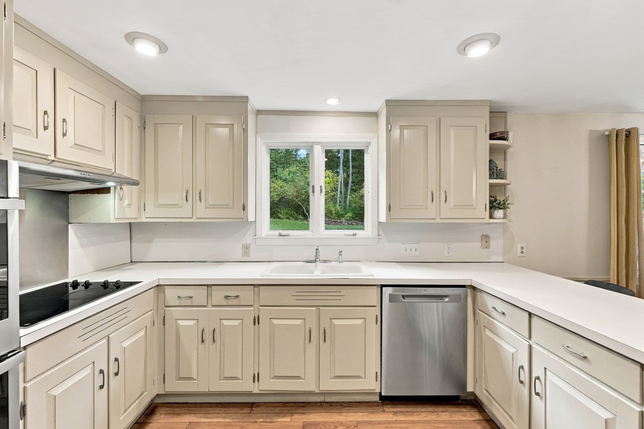 Single Family Residence at 12 Pye Brook Lane, Boxford MA 01921, Boxford, photo 17 of 42