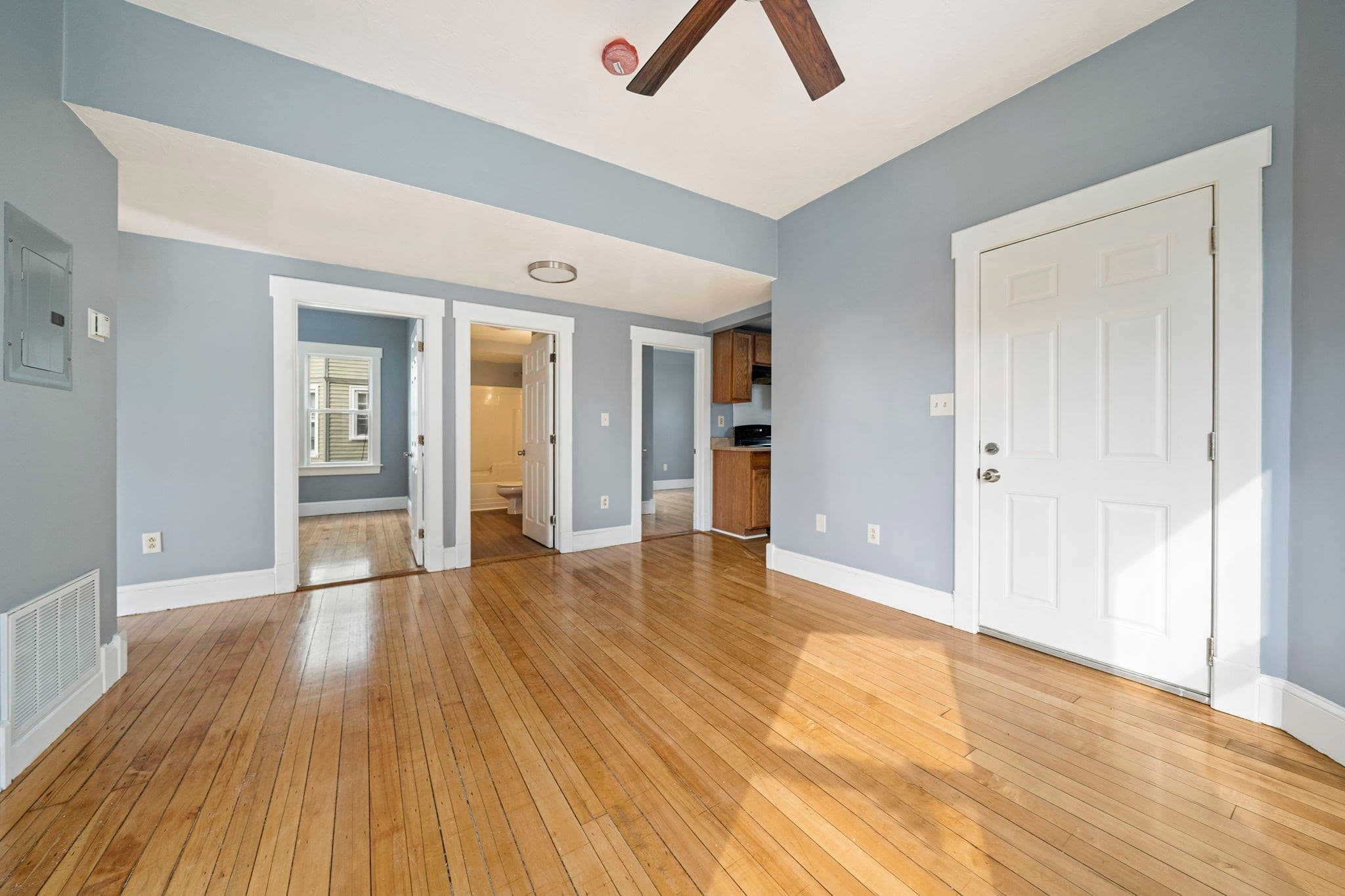3 Family at 105 Nilsson St, Brockton MA 02301, Brockton, photo 8 of 20