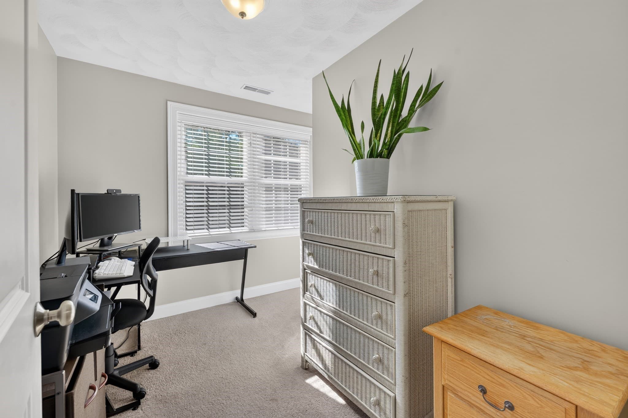 Single Family Residence at 271 Burlington Avenue, Wilmington MA 01887, Wilmington, photo 30 of 42