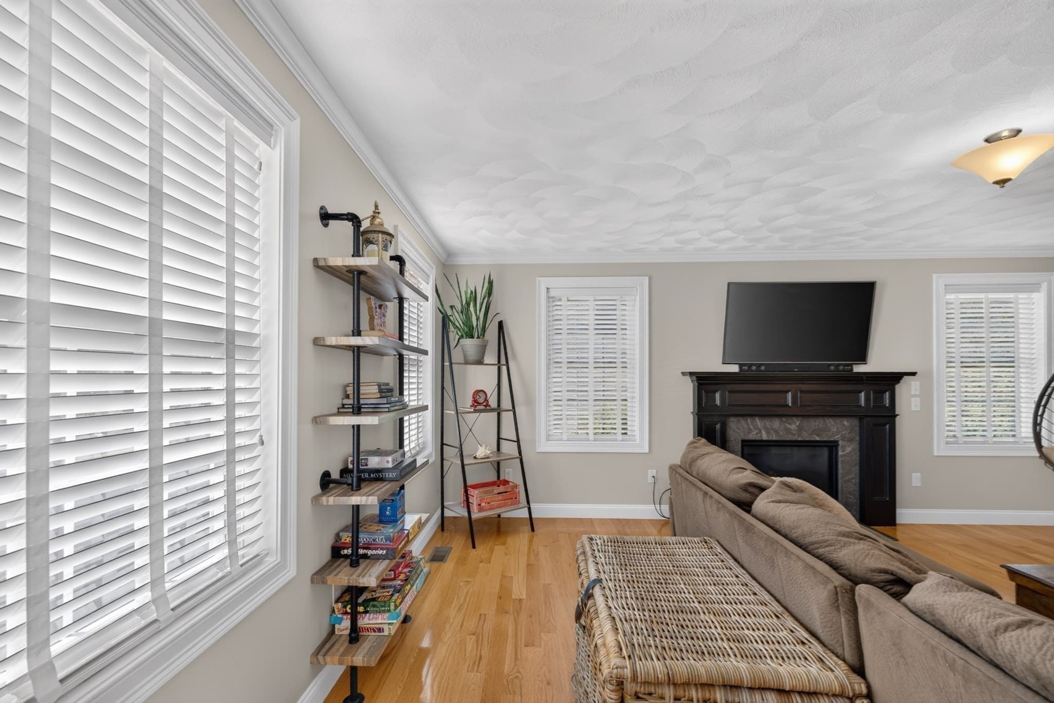 Single Family Residence at 271 Burlington Avenue, Wilmington MA 01887, Wilmington, photo 14 of 42