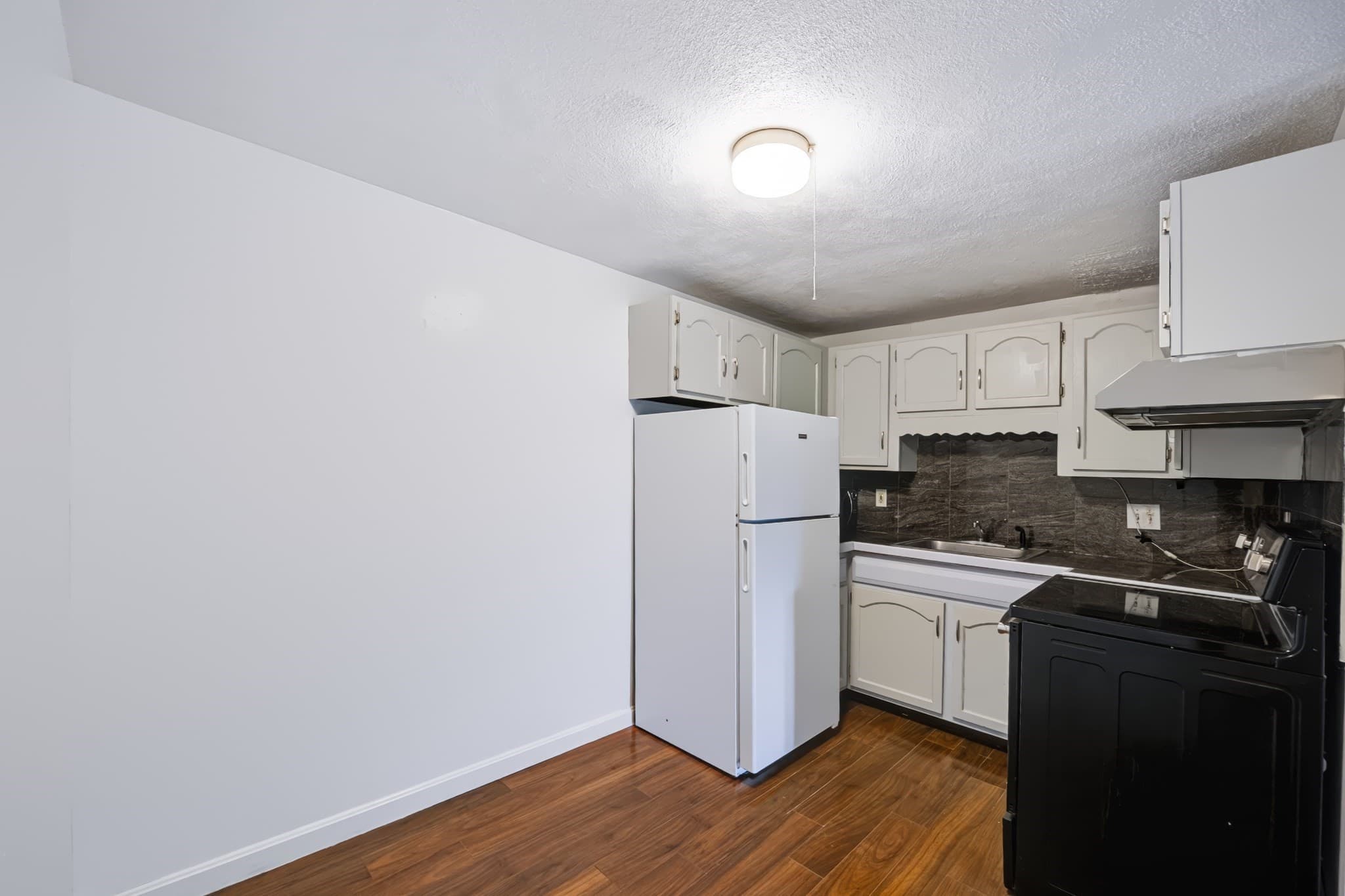 Condominium at 974-976 Main St # 24, Melrose MA 02176, Melrose, photo 13 of 24