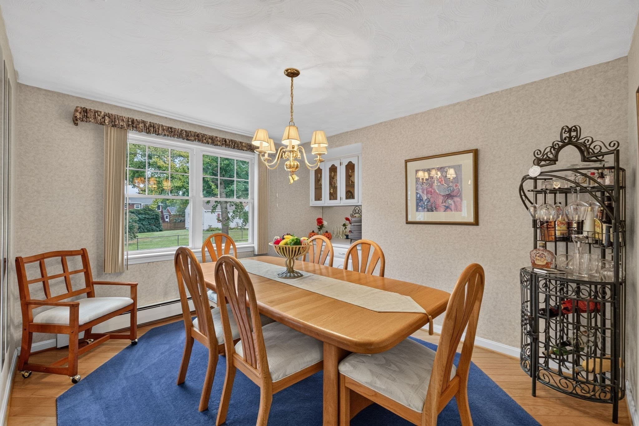 Single Family Residence at 208 Frost St, Fall River MA 02721, Fall River, photo 10 of 17