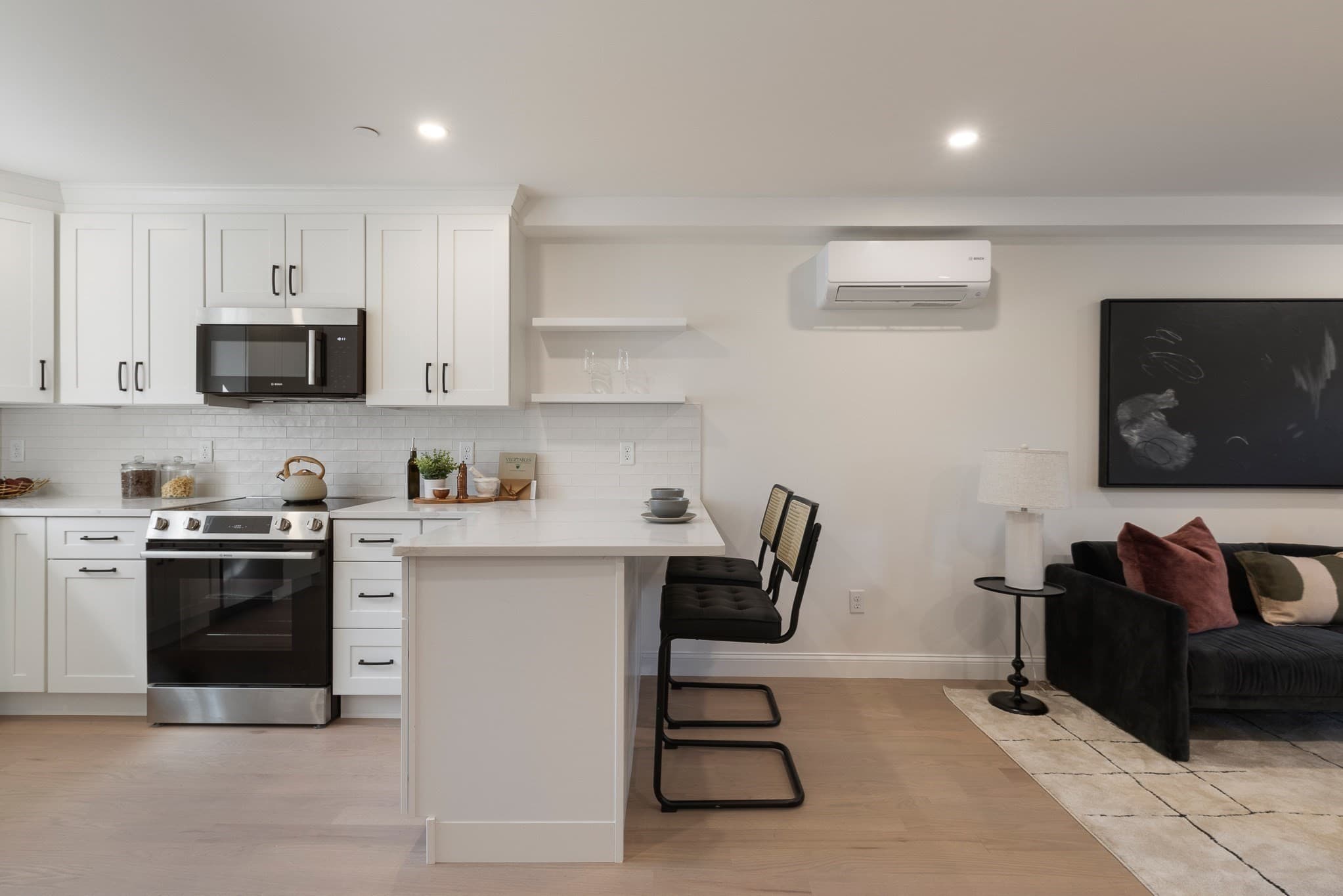 Condominium at 19 Paris St # 4, Everett MA 02149, Everett, photo 6 of 30