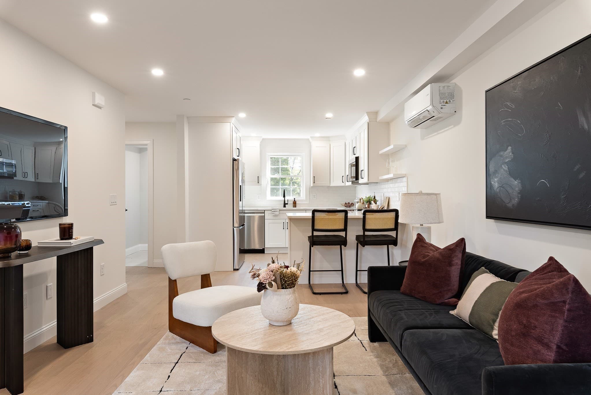 Condominium at 19 Paris St # 4, Everett MA 02149, Everett, photo 12 of 30