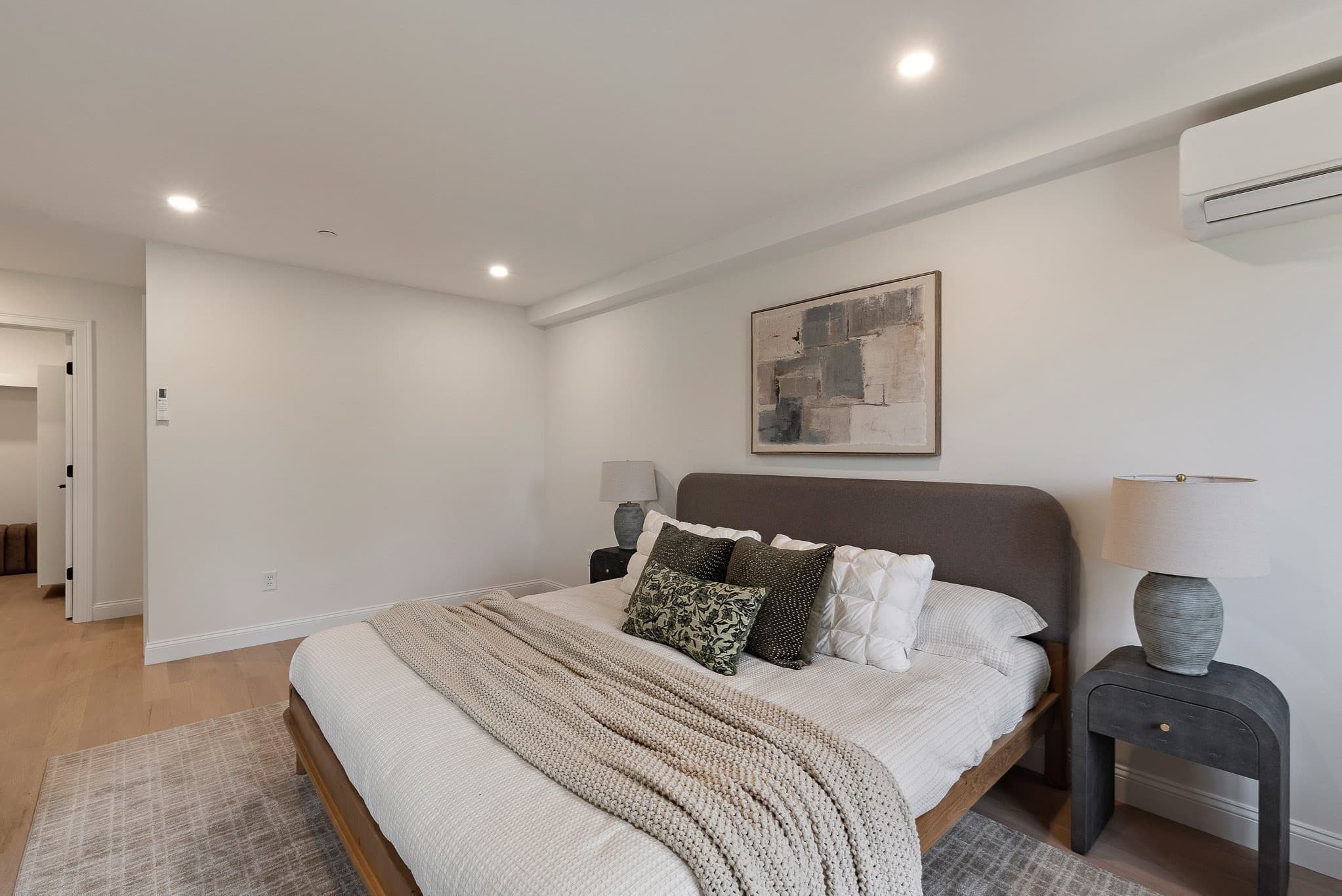 Condominium at 19 Paris St # 4, Everett MA 02149, Everett, photo 28 of 30