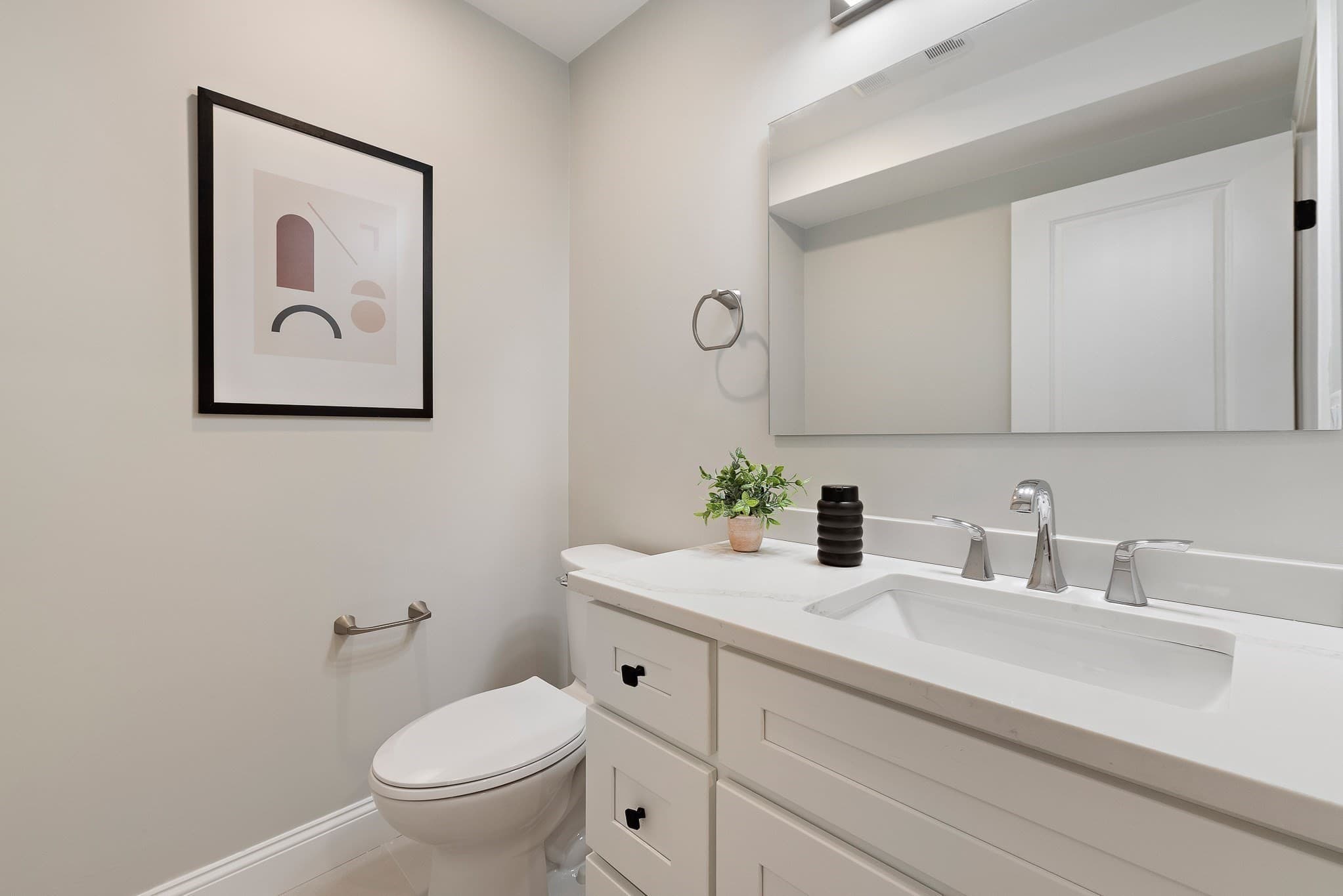 Condominium at 19 Paris St # 4, Everett MA 02149, Everett, photo 5 of 30