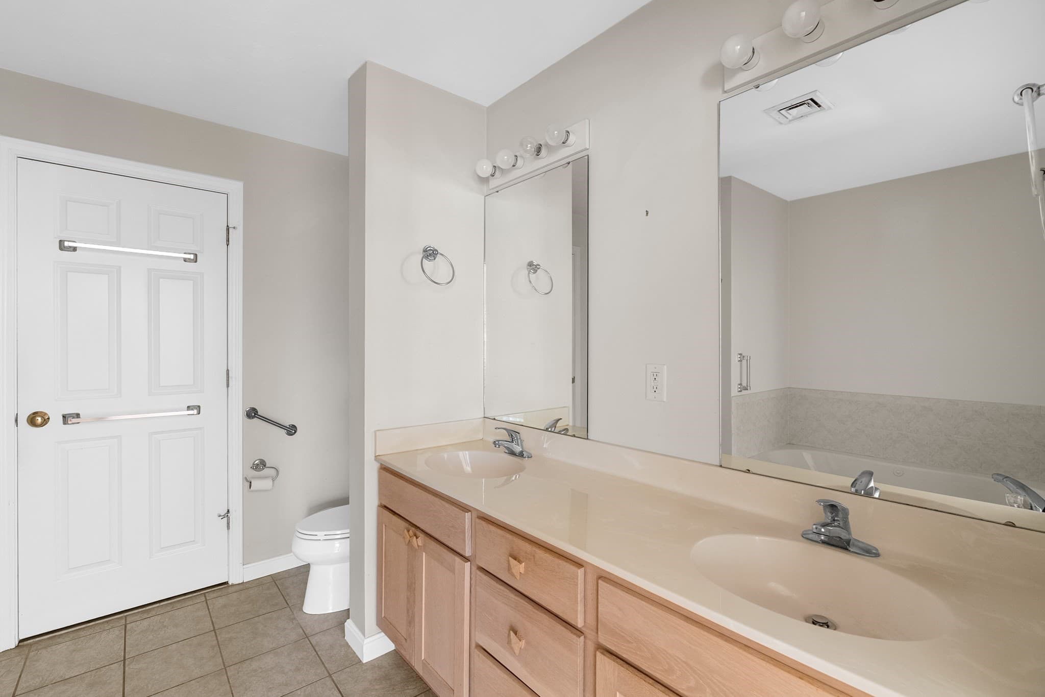 Condominium at 52 County Rd # 3, Mattapoisett MA 02739, Mattapoisett, photo 21 of 33