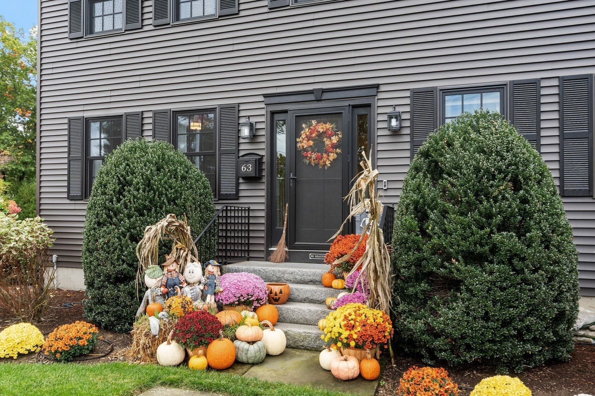 Single Family Residence at 63 Linwood St, Chelmsford MA 01824, Chelmsford, photo 6 of 41
