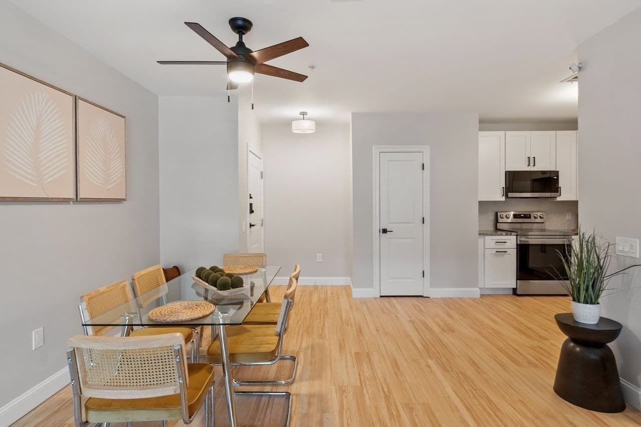 Condominium at 4 Harvest Drive # 225, North Andover MA 01845, North Andover, photo 9 of 37