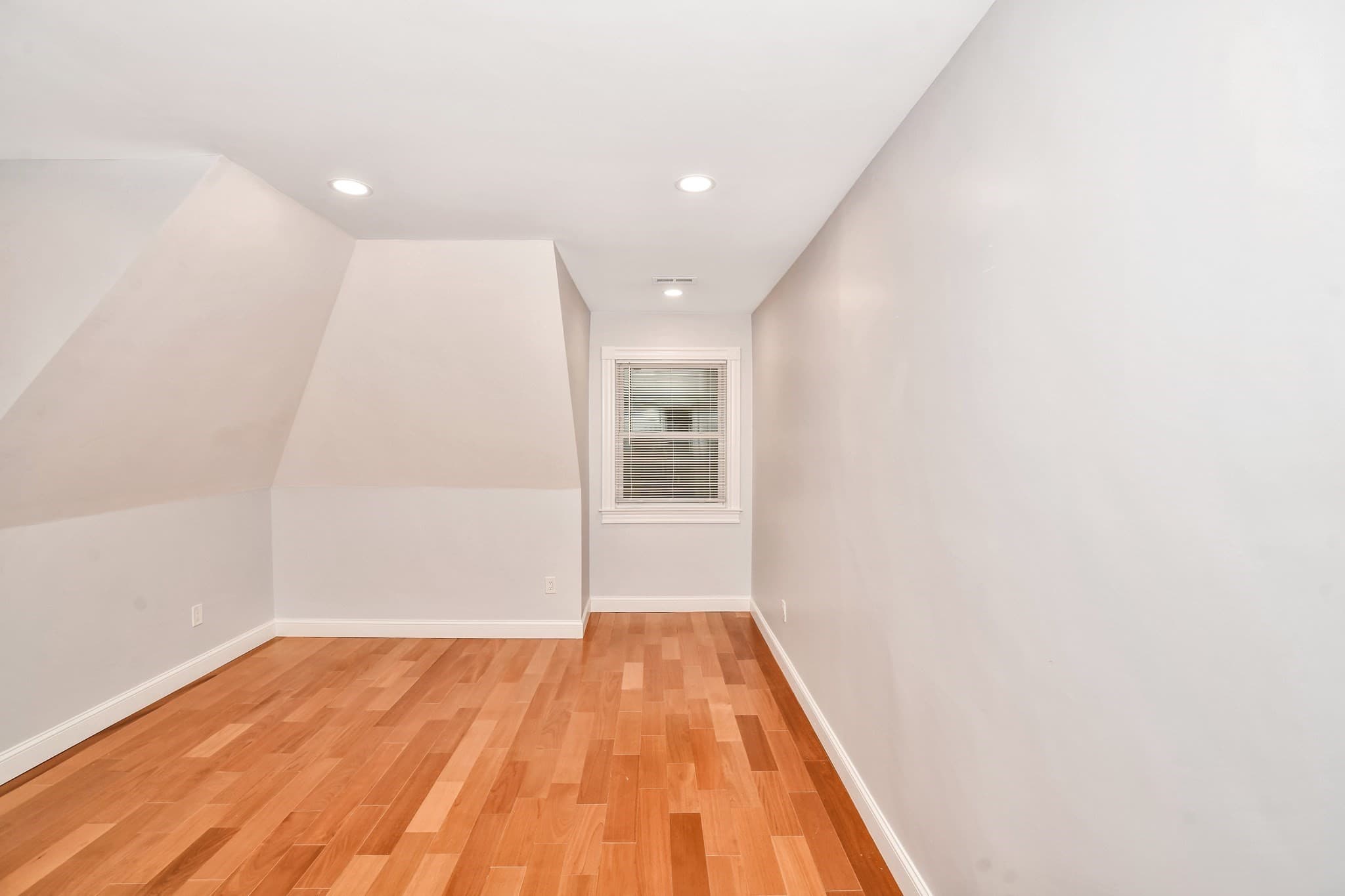 Single Family Residence at 168 Ruthven Street # 2, Boston MA 02121, Boston, photo 20 of 26