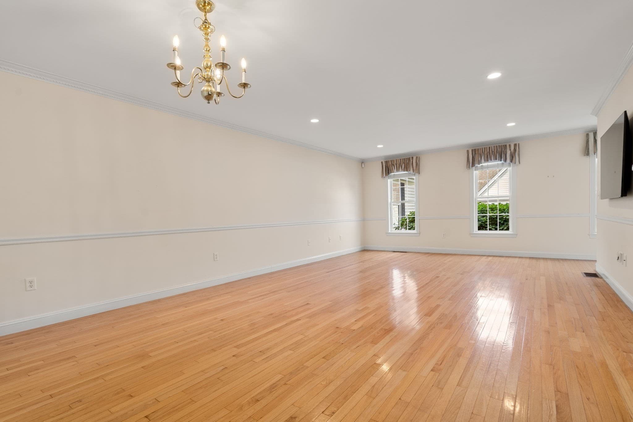 Single Family Residence at 2 Turtlebrook Way, Medfield MA 02052, Medfield, photo 7 of 18