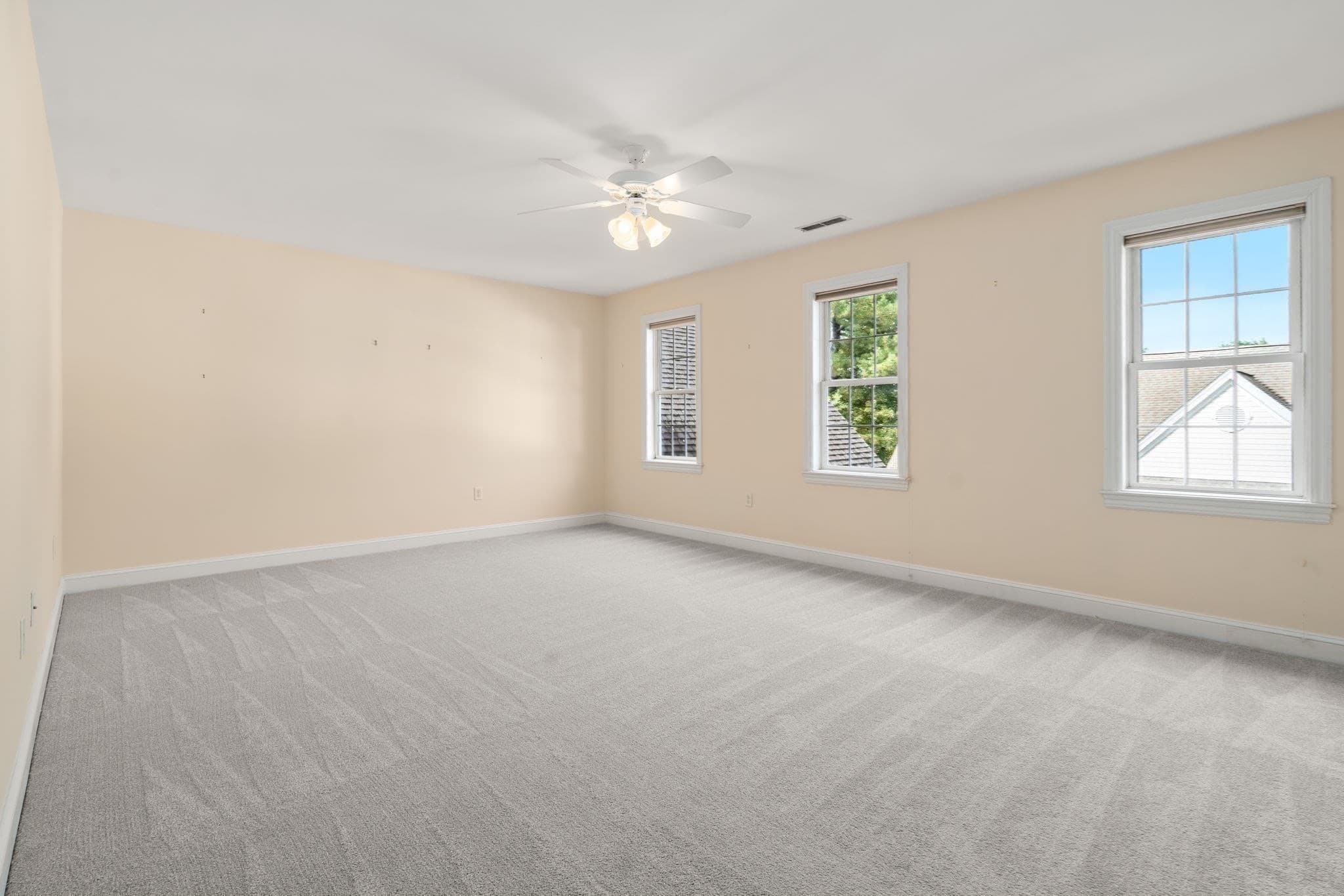 Single Family Residence at 2 Turtlebrook Way, Medfield MA 02052, Medfield, photo 11 of 18