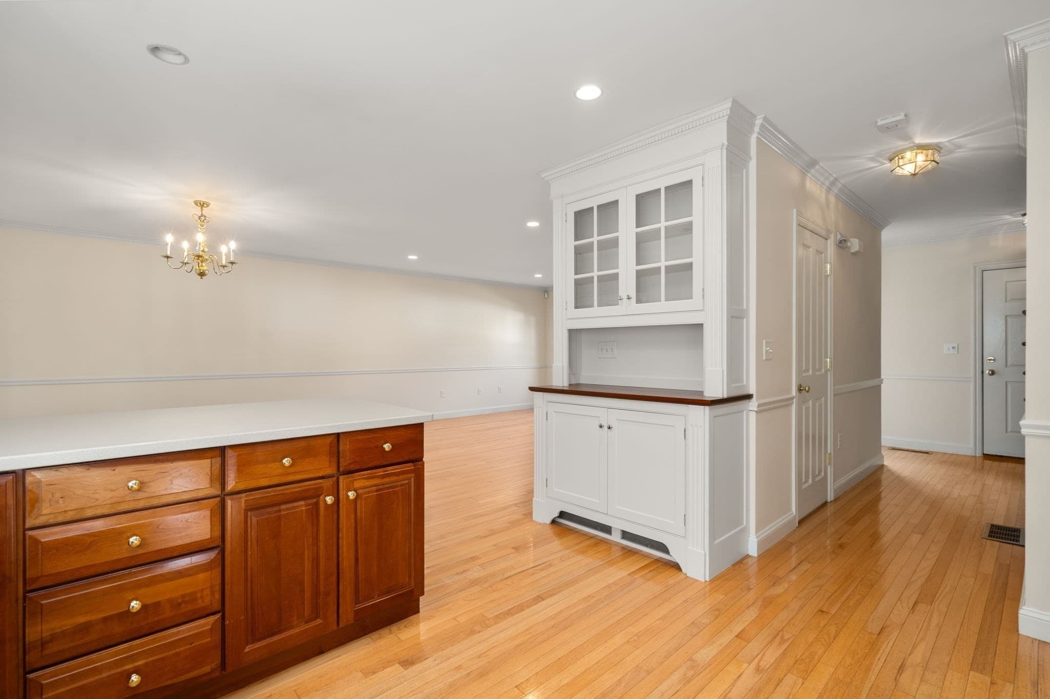 Single Family Residence at 2 Turtlebrook Way, Medfield MA 02052, Medfield, photo 4 of 18