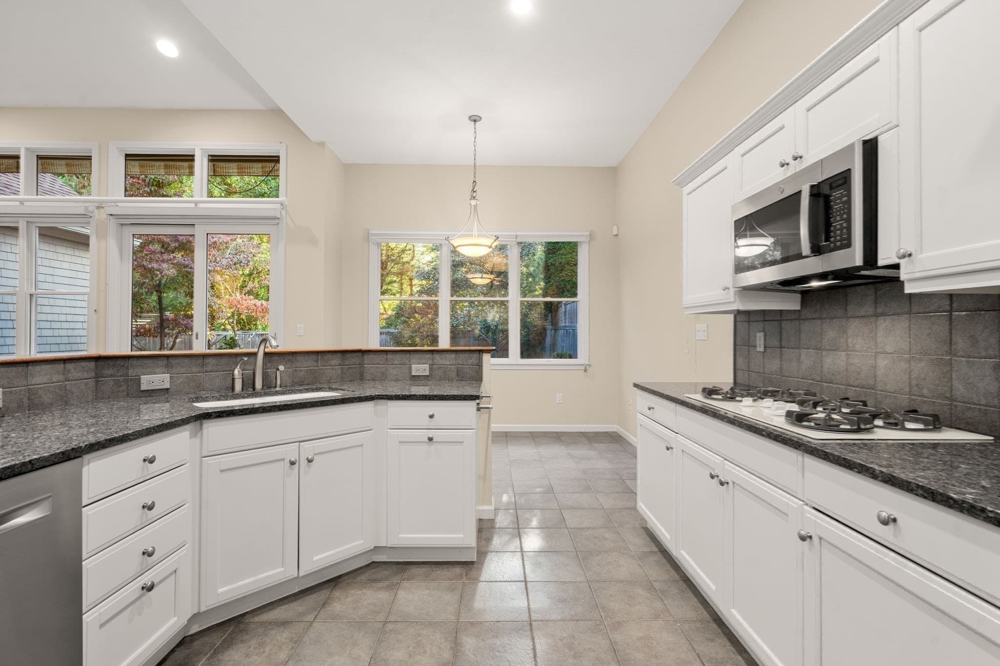 Condominium at 217 Nobscot Road # 217, Sudbury MA 01776, Sudbury, photo 11 of 41