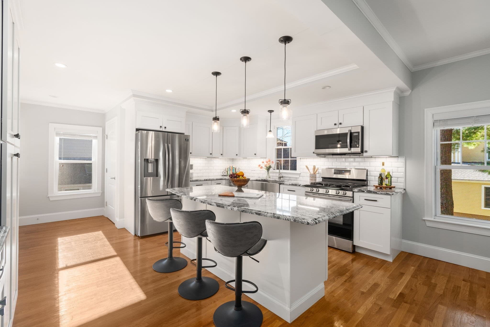 Single Family Residence at 86 Highland Street, Boston MA 02136, Boston, photo 2 of 33