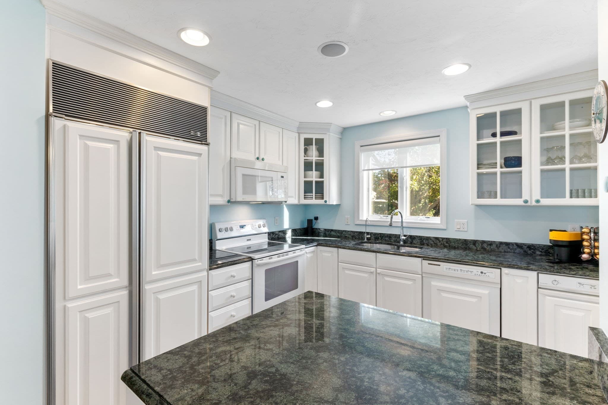 Condominium at 62A Grand Ave # 62A, Falmouth MA 02540, photo 3 of 36