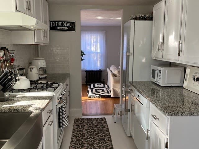 Single Family Residence at 1 Wing Rd, Bourne MA 02559, Bourne, photo 15 of 40