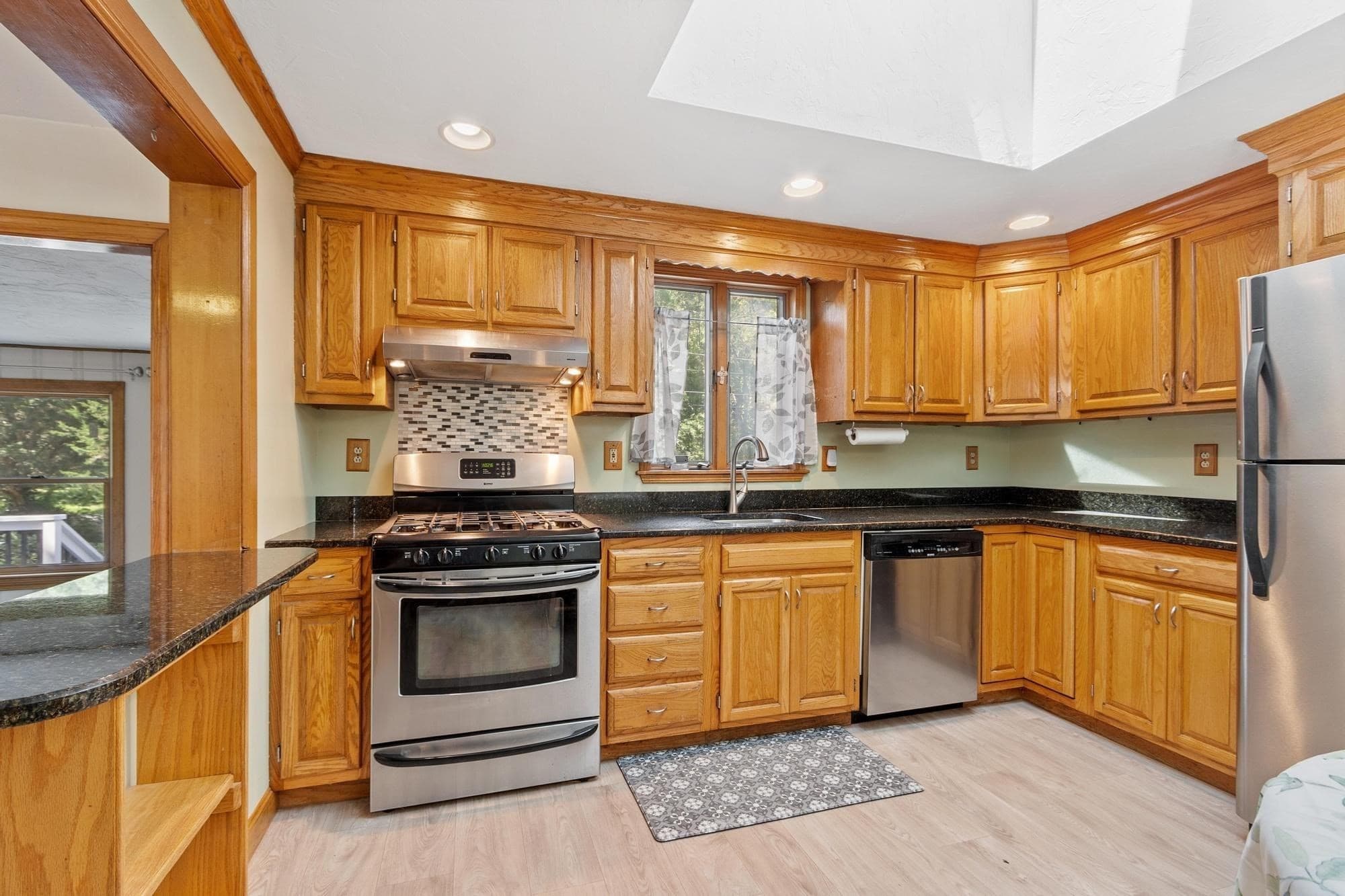 Single Family Residence at 8 Story Acres Rd, Essex MA 01929, Essex, photo 10 of 35