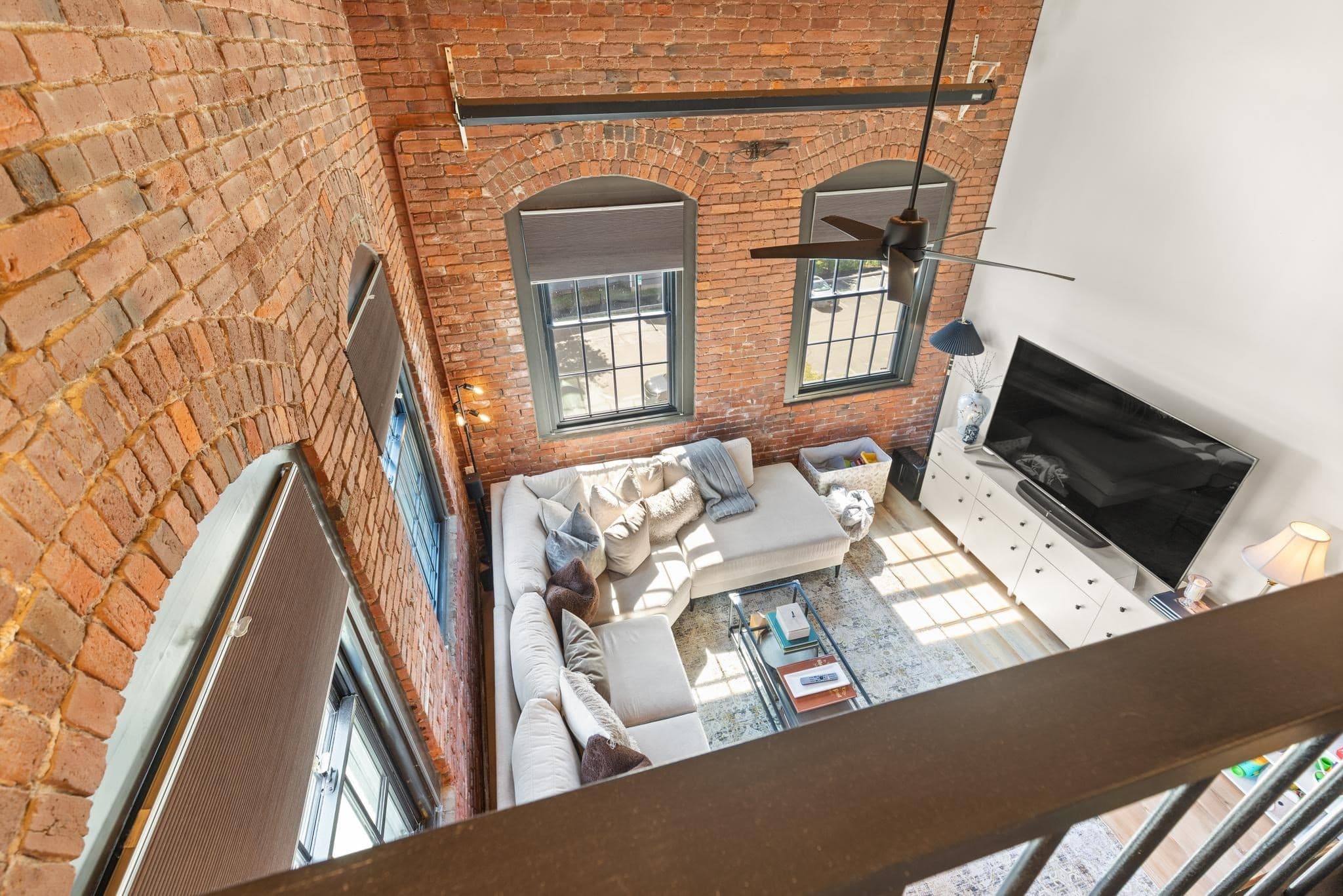 Condominium at 50 Rantoul # 501, Beverly MA 01915, Beverly, photo 12 of 32