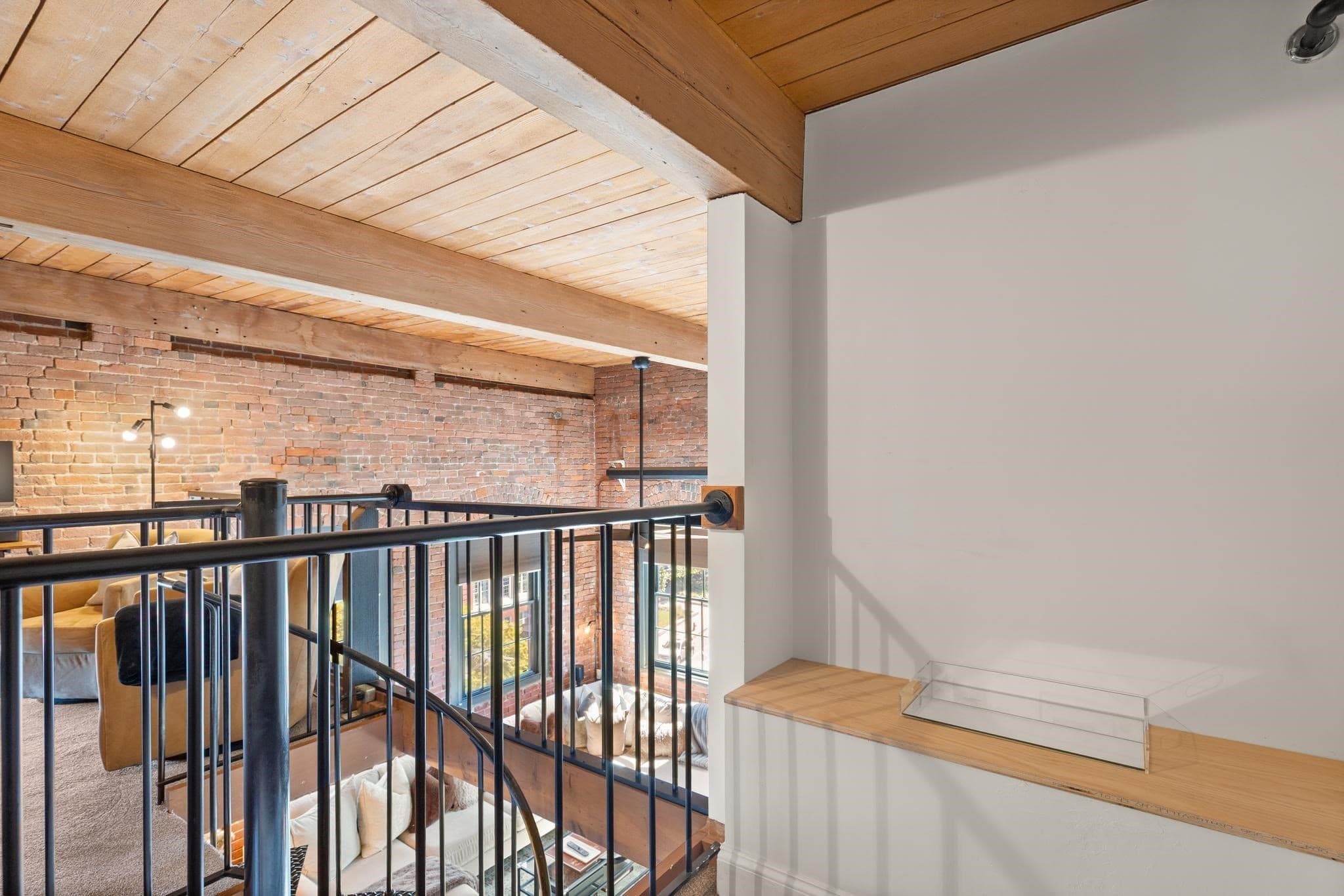 Condominium at 50 Rantoul # 501, Beverly MA 01915, Beverly, photo 15 of 32