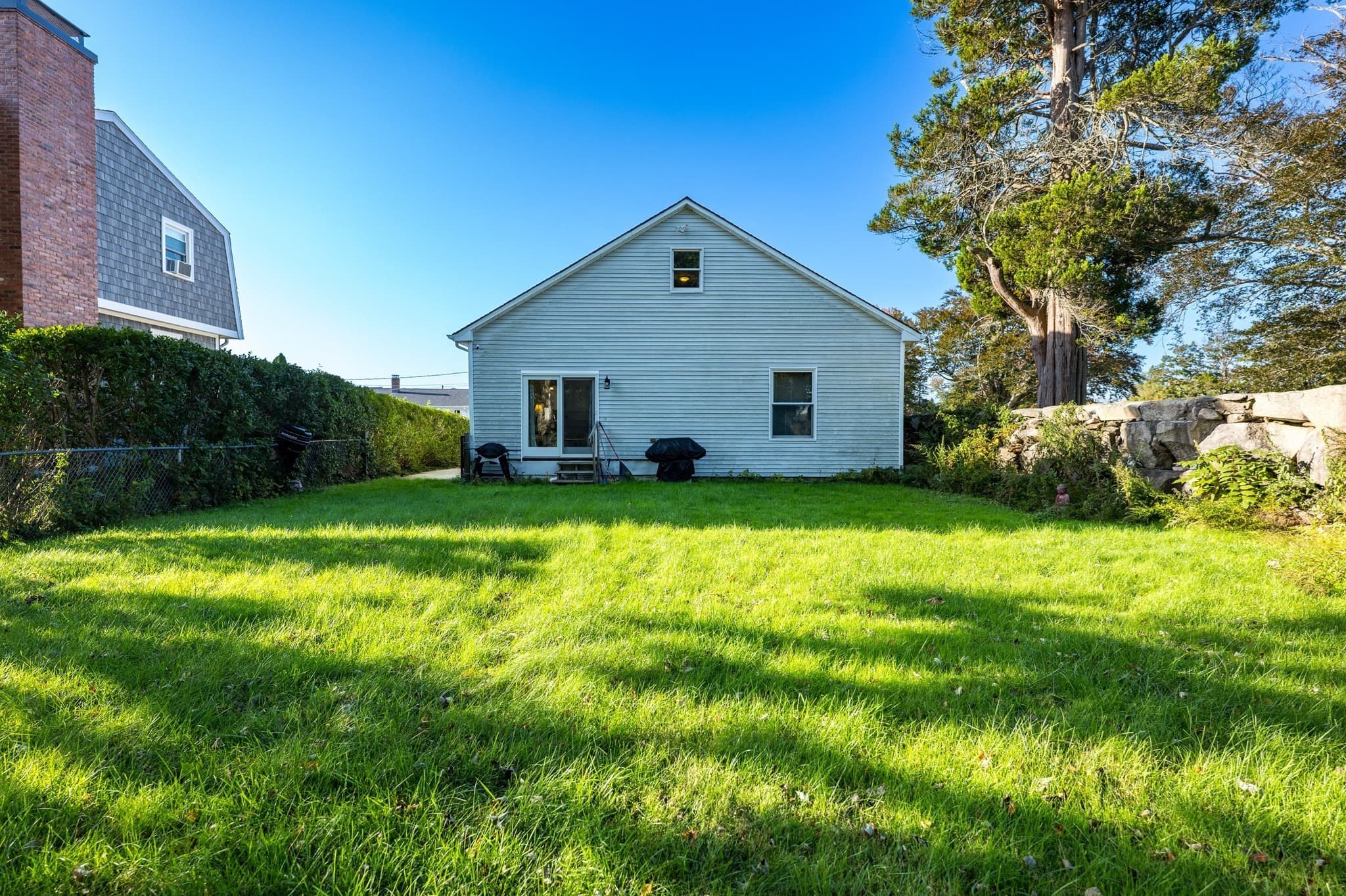Single Family Residence at 67 Stowell St, New Bedford MA 02740, New Bedford, photo 15 of 18