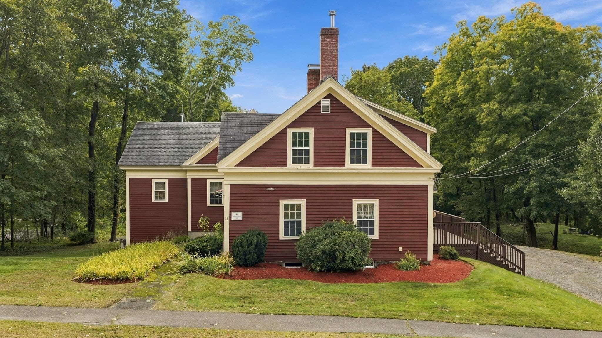 Single Family Residence at 39 High Street, Topsfield MA 01983, Topsfield, photo 3 of 41