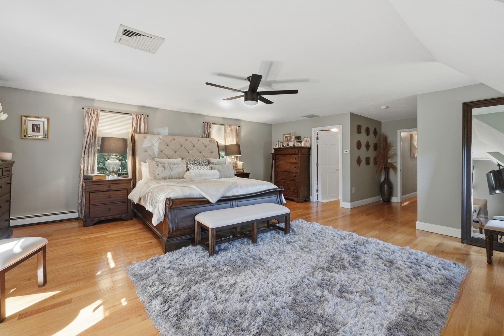 Single Family Residence at 31 Knollwood Dr, Charlton MA 01507, Charlton, photo 17 of 42
