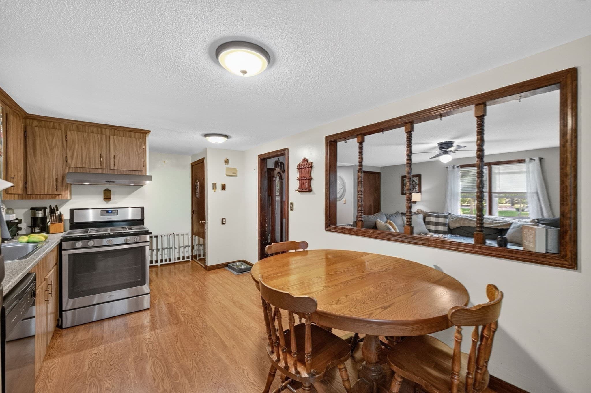 Multi Family at 33 Carver Rd, Plymouth MA 02360, Plymouth, photo 10 of 42