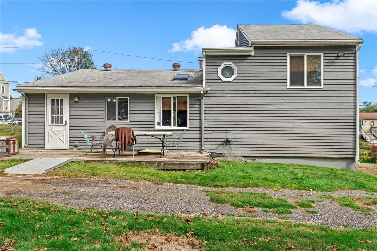 Residential at 144 Wompatuck Rd, Hingham MA 02043, Hingham, photo 6 of 14