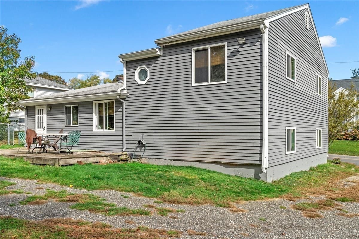 Residential at 144 Wompatuck Rd, Hingham MA 02043, Hingham, photo 13 of 14