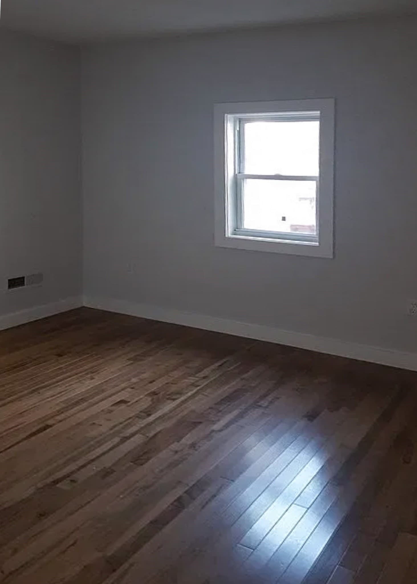 Single Family Residence at 142 University Avenue, Lowell MA 01854, Lowell, photo 7 of 17