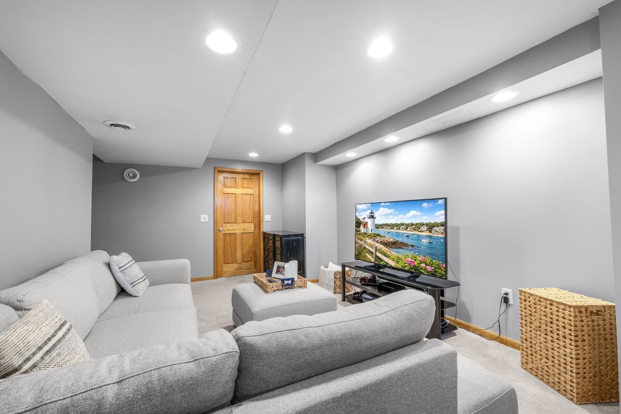 Single Family Residence at 40 Sea Tower Drive, Bridgewater MA 02324, Bridgewater, photo 32 of 42