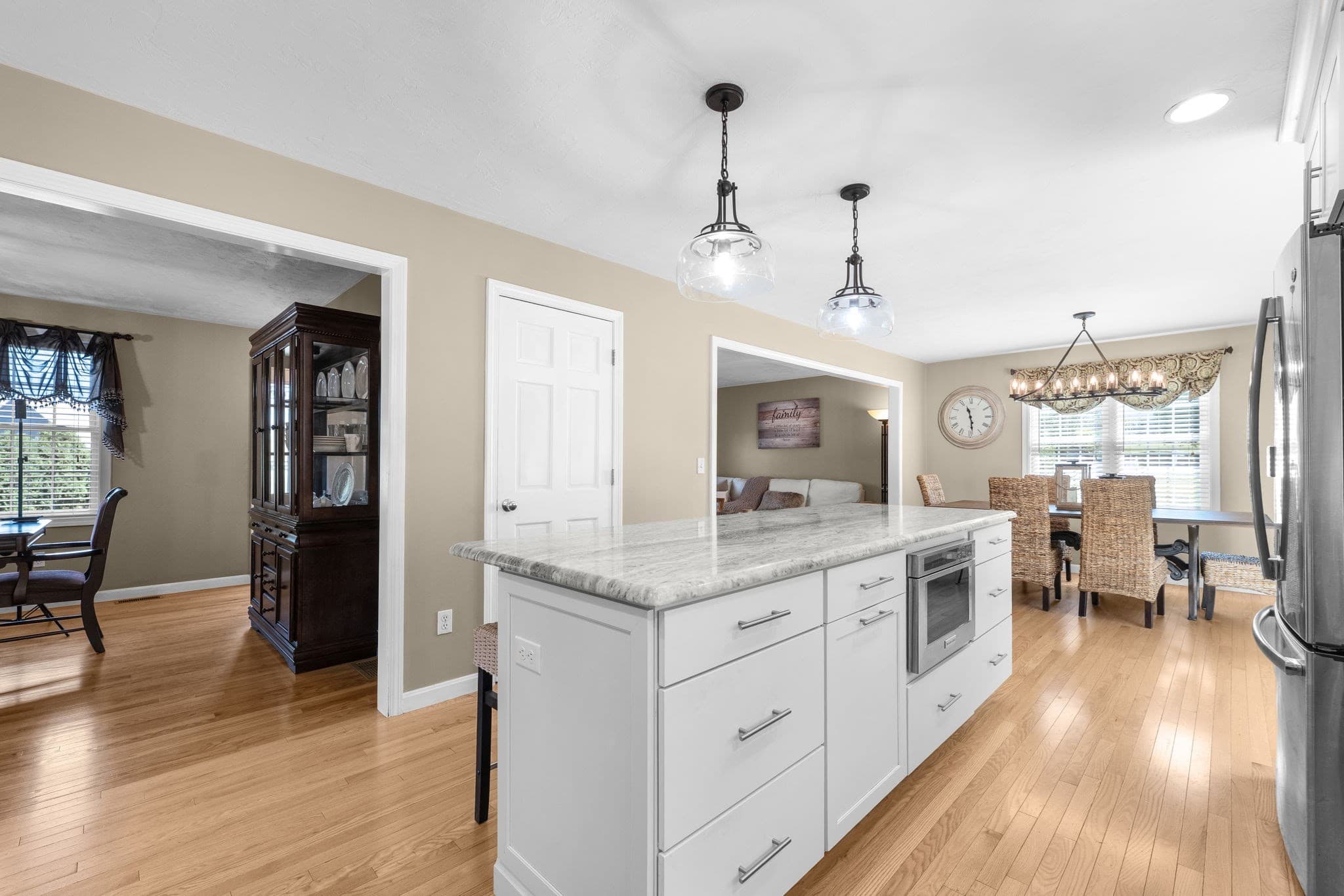 Single Family Residence at 40 Sea Tower Drive, Bridgewater MA 02324, Bridgewater, photo 5 of 42