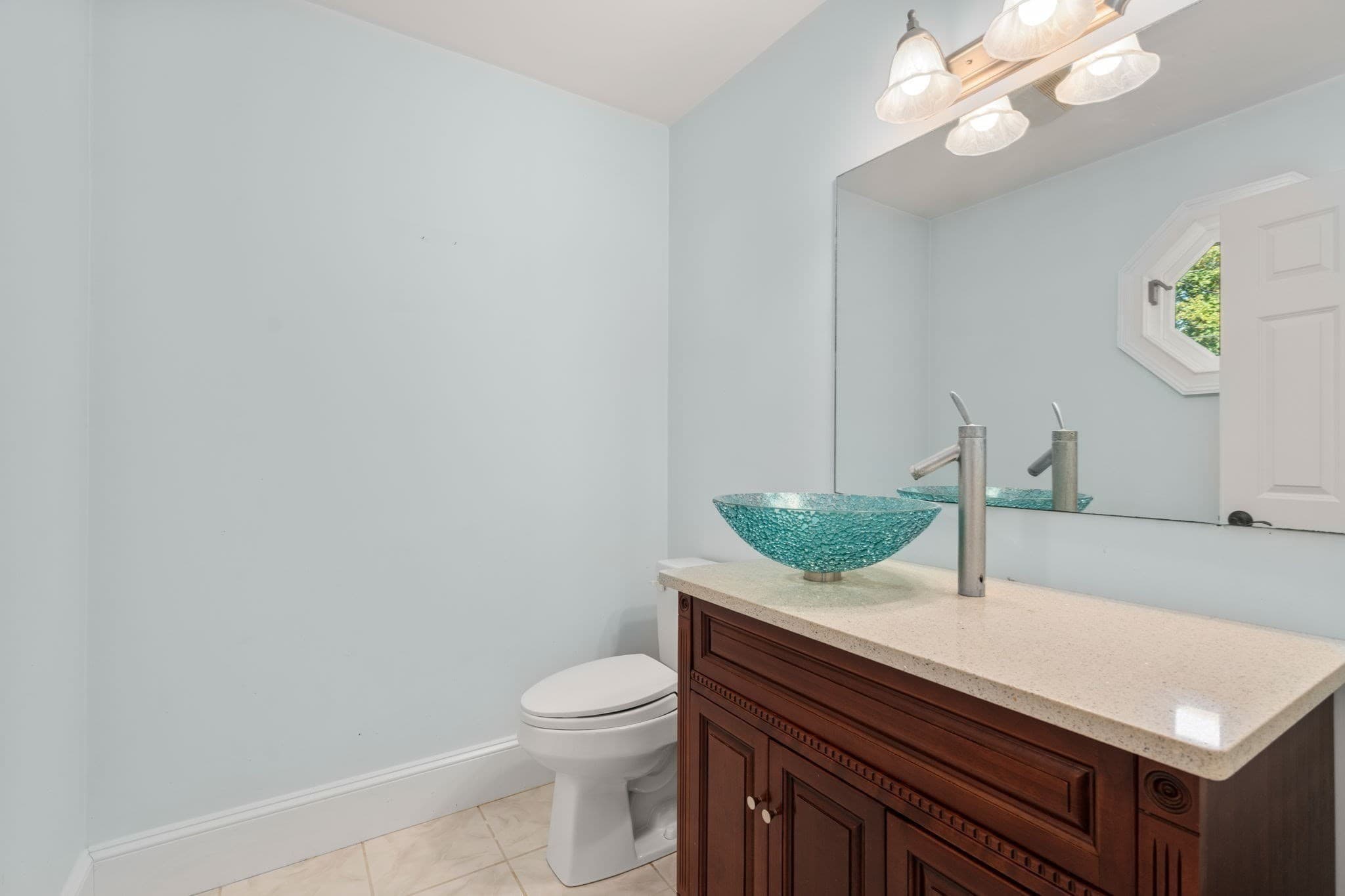 Single Family Residence at 7 Castle Gate Road, Wayland MA 01778, Wayland, photo 16 of 42