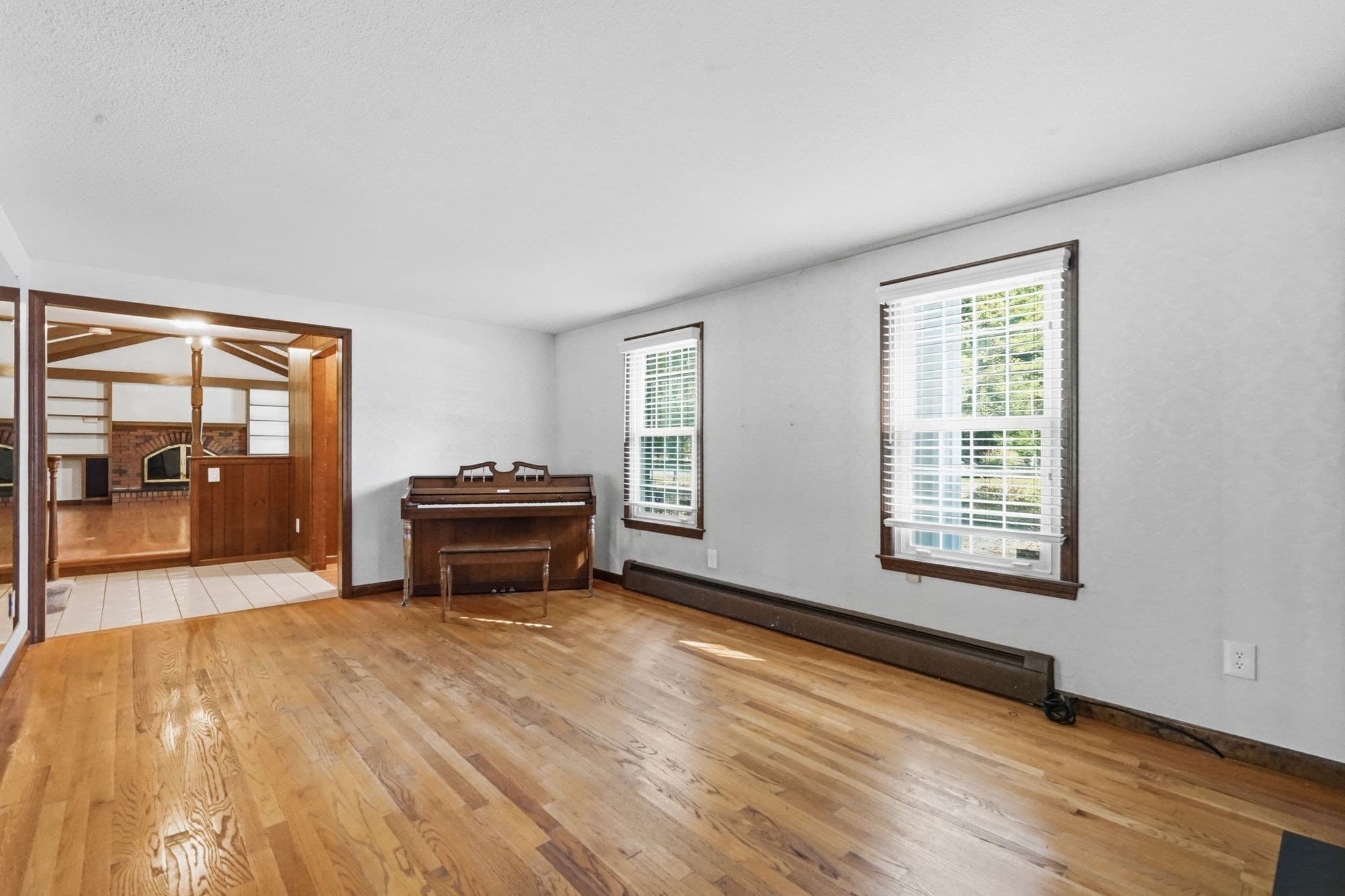 Single Family Residence at 44 Blacksmith Rd, Wilbraham MA 01095, Wilbraham, photo 9 of 42