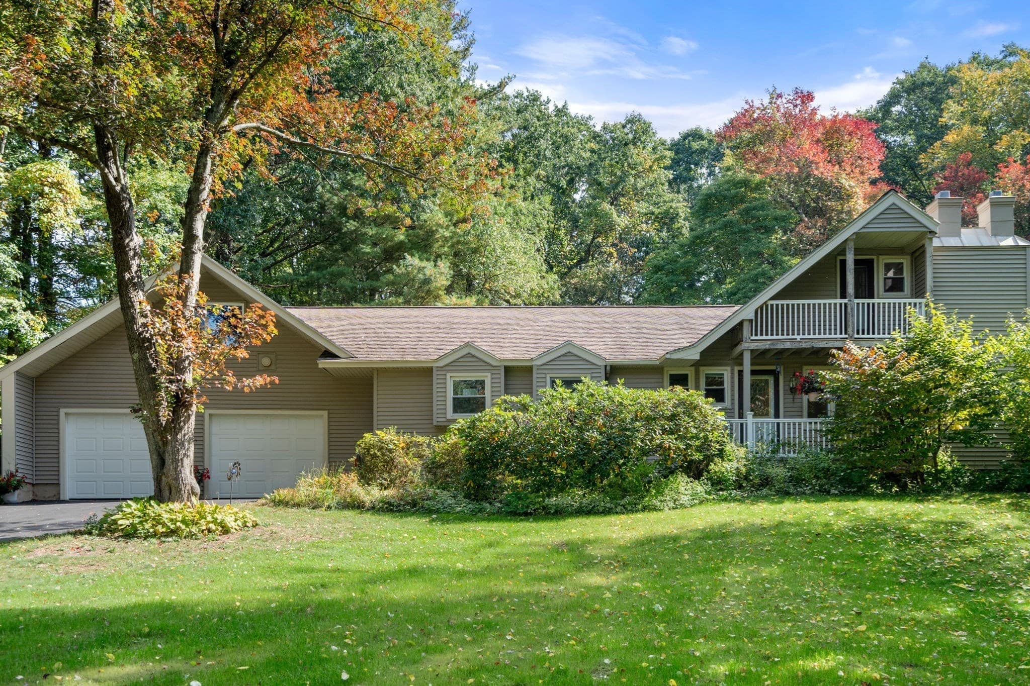 Single Family Residence at 465 Greenwood St, Millbury MA 01527, Millbury, photo 2 of 29