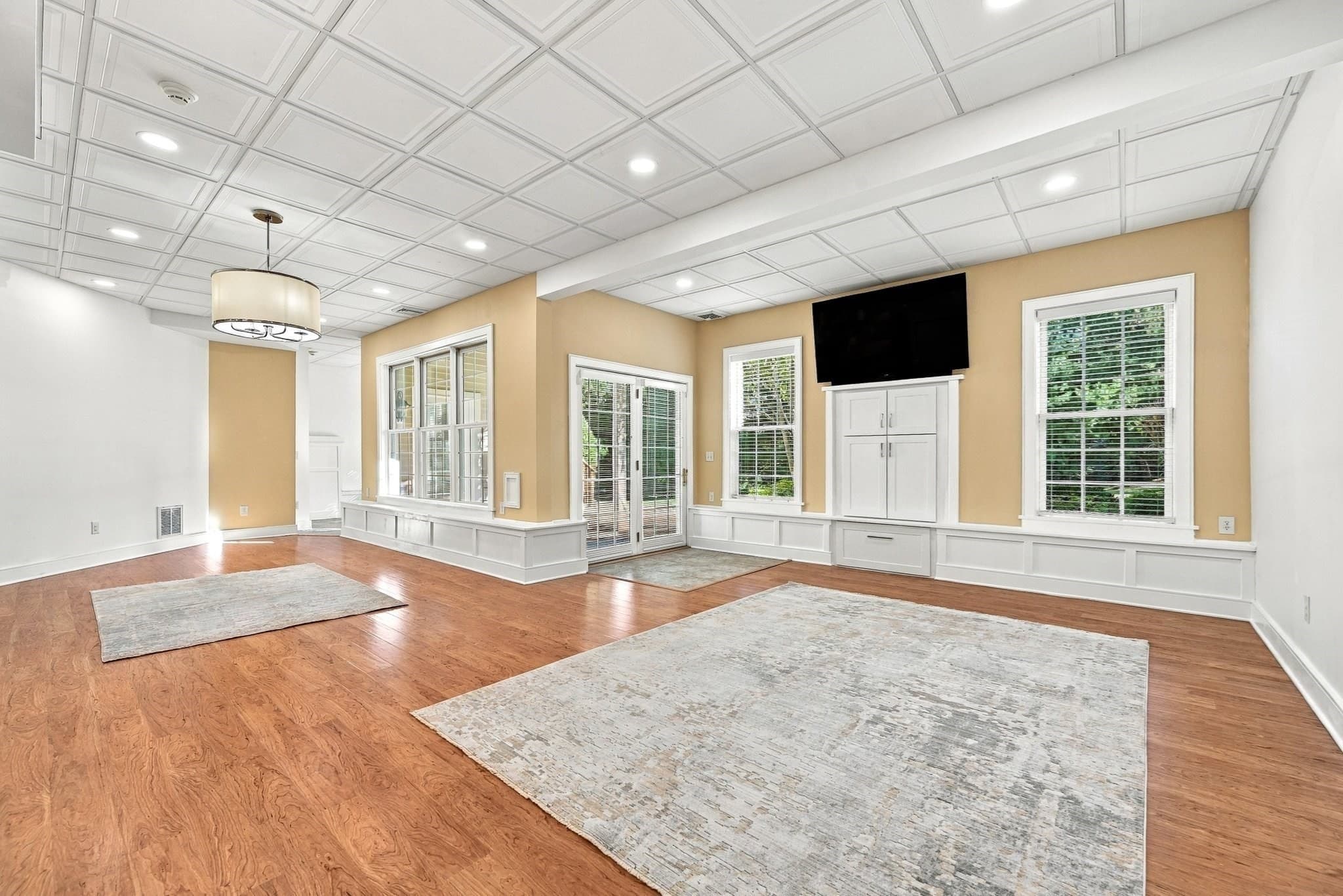 Condominium at 56 Clubhouse Way # 56, Sutton MA 01590, Sutton, photo 34 of 41
