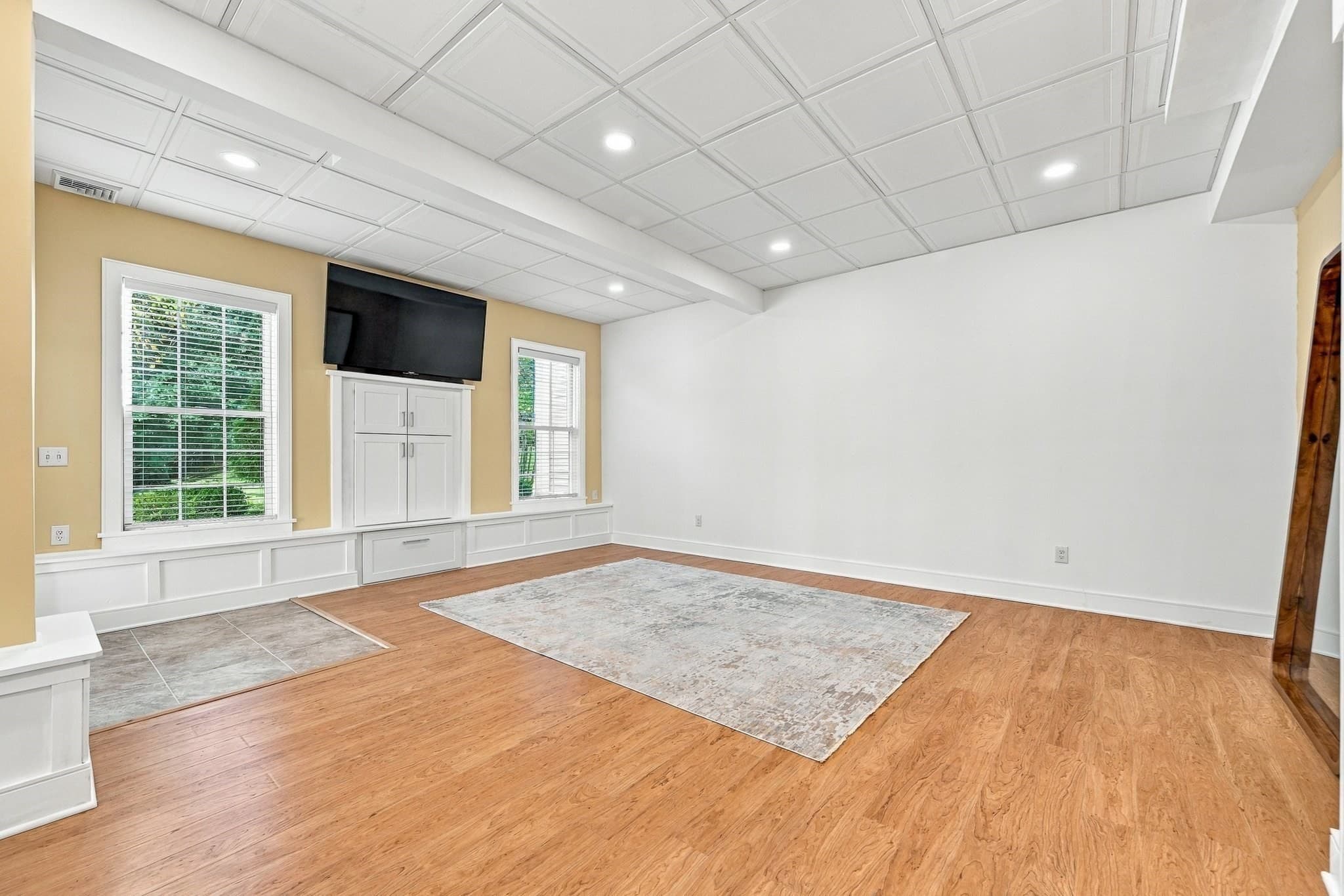 Condominium at 56 Clubhouse Way # 56, Sutton MA 01590, Sutton, photo 35 of 41