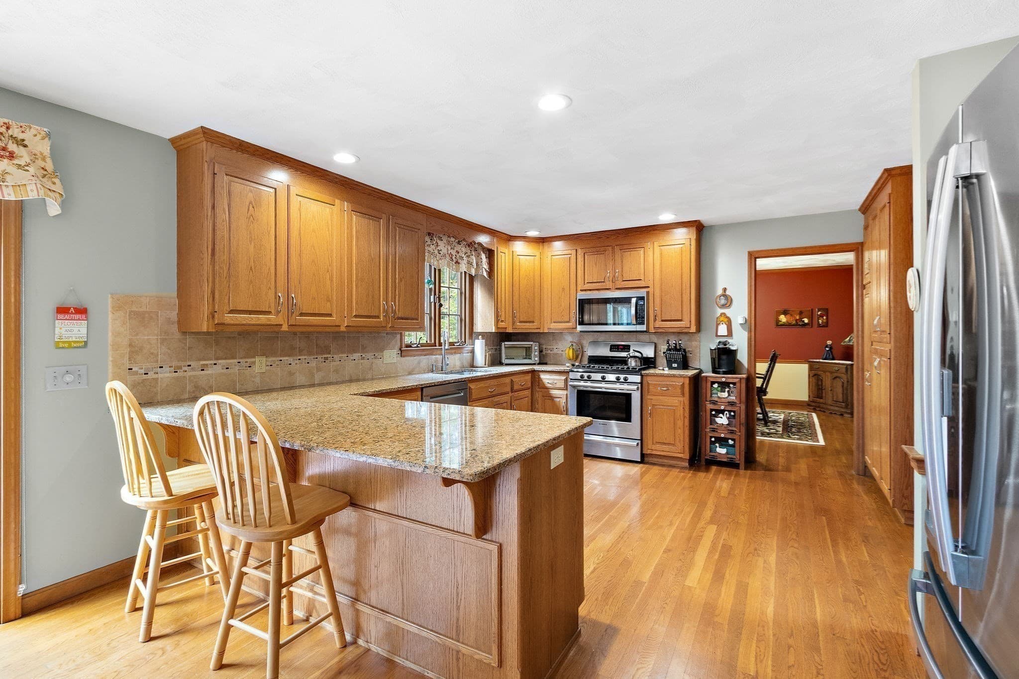 Single Family Residence at 47 Jefferson Rd, Franklin MA 02038, Franklin, photo 5 of 39