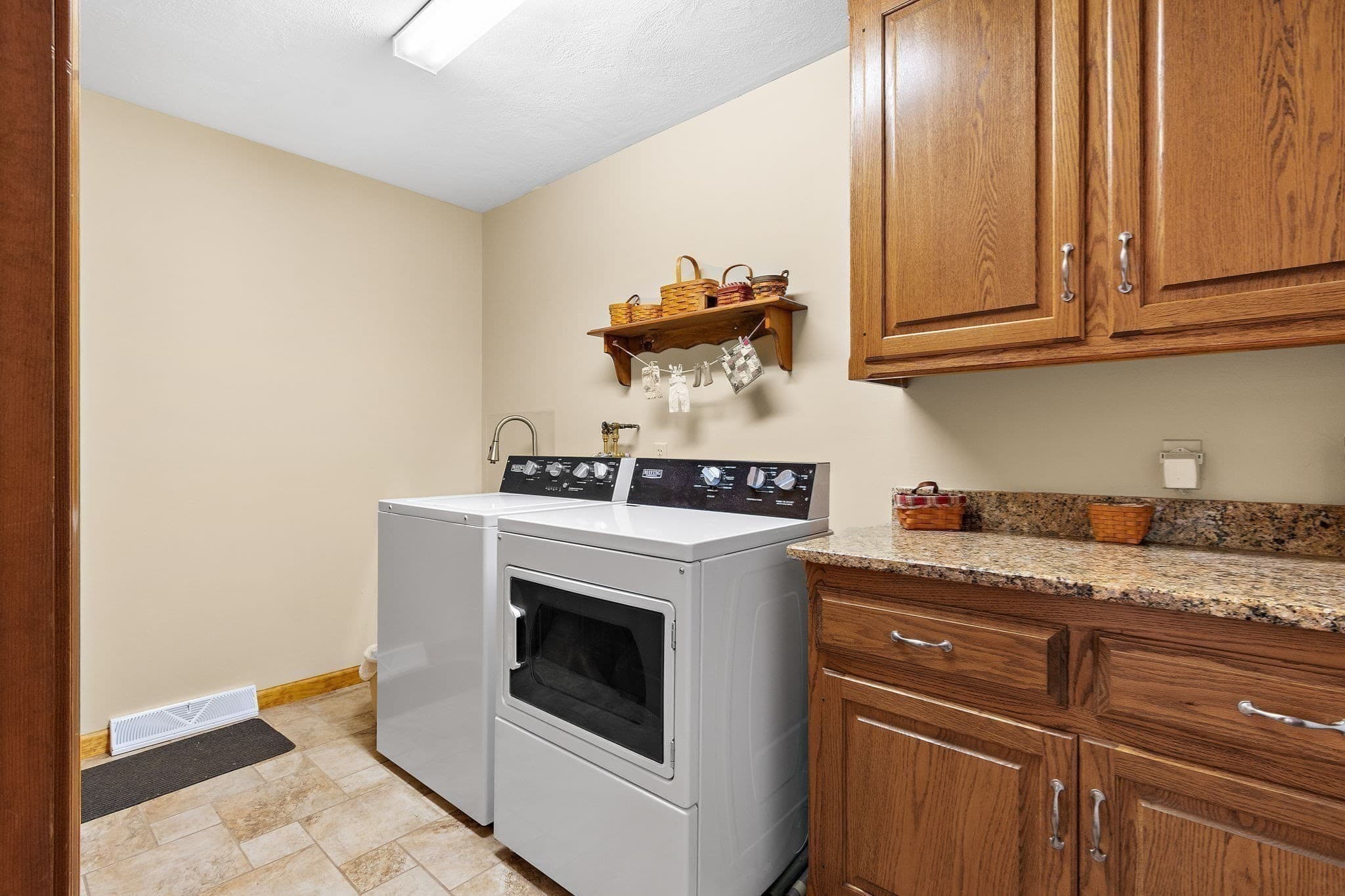 Single Family Residence at 47 Jefferson Rd, Franklin MA 02038, Franklin, photo 18 of 39